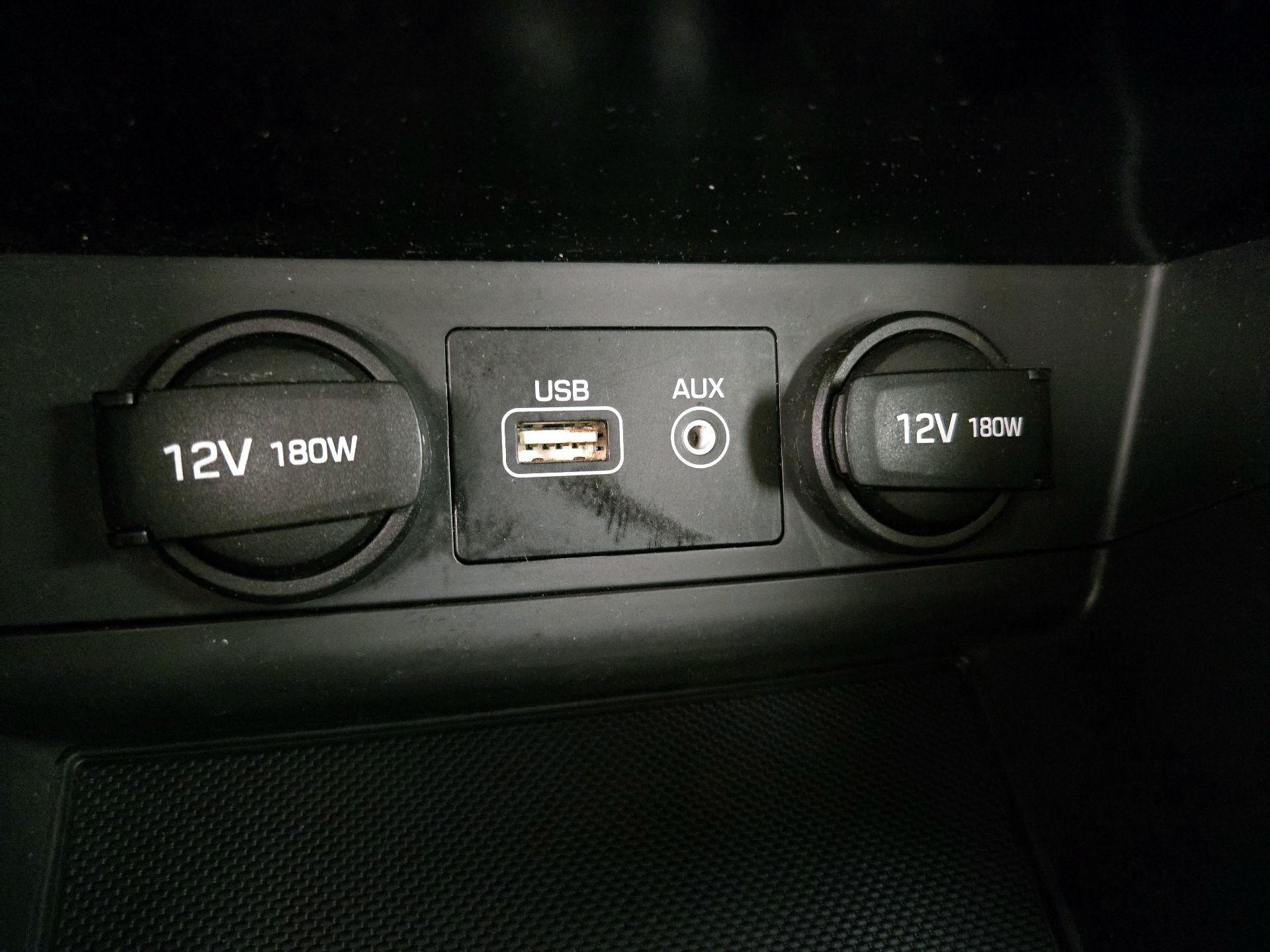 Thumbnail: 2016 Hyundai Sonata - 18