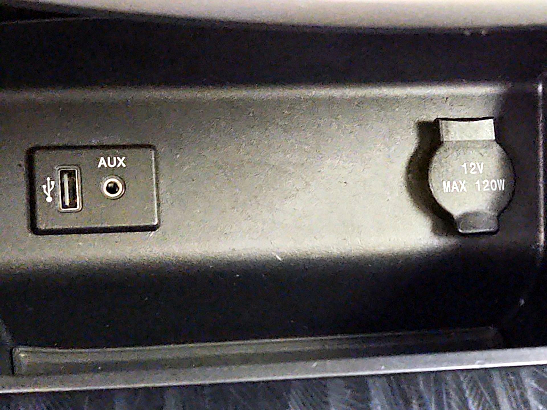 Thumbnail: 2017 Nissan Altima - 19