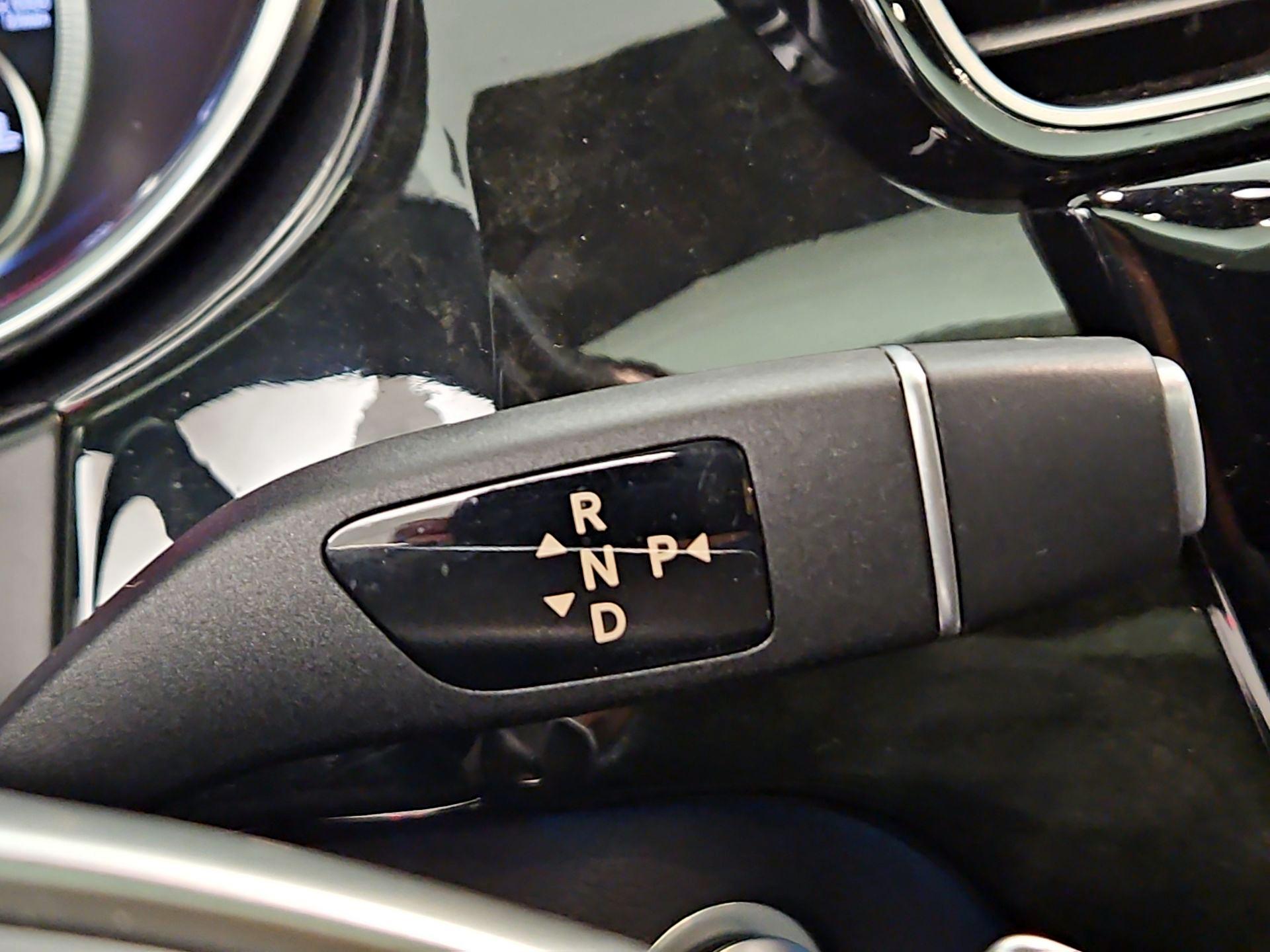 Thumbnail: 2019 Mercedes-Benz GLE - 18