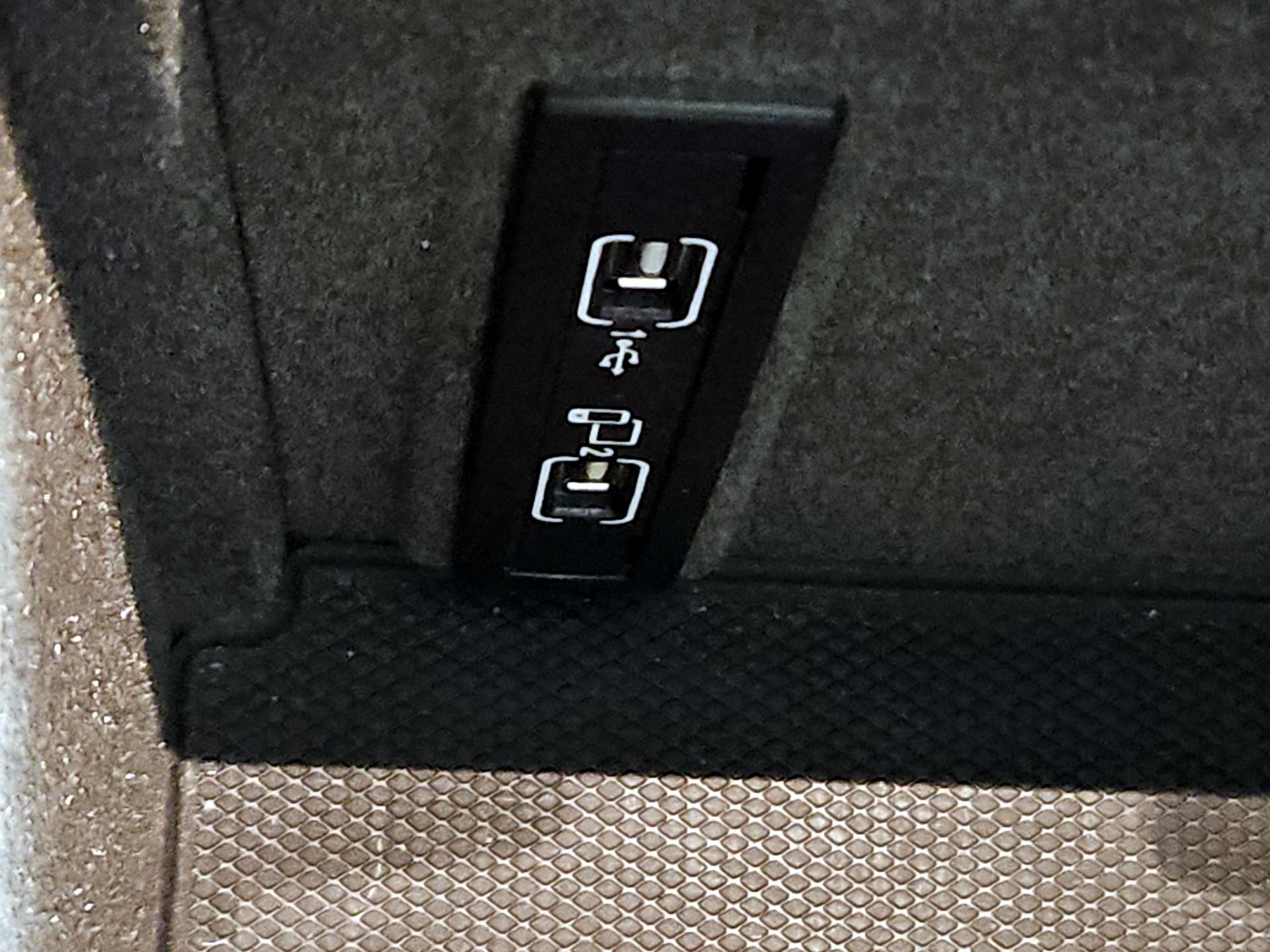 Thumbnail: 2019 Mercedes-Benz GLE - 19