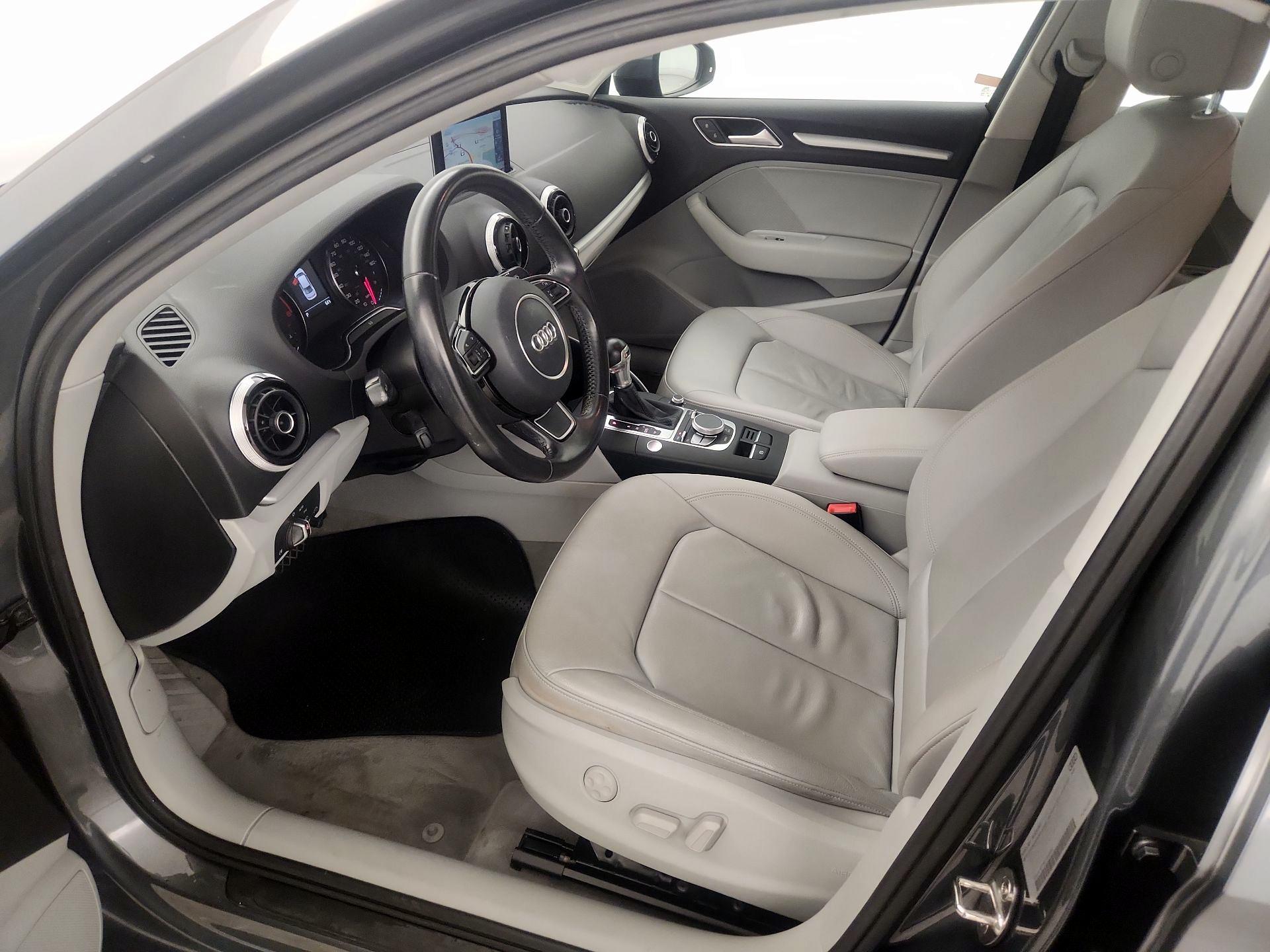 Thumbnail: 2016 Audi A3 - 11