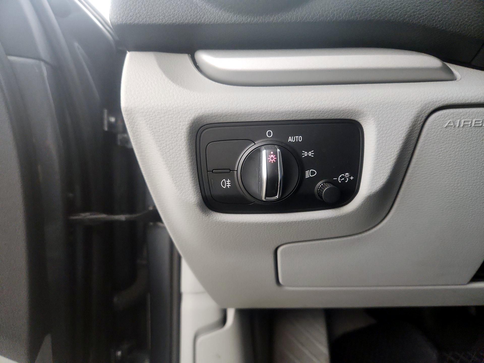 Thumbnail: 2016 Audi A3 - 13