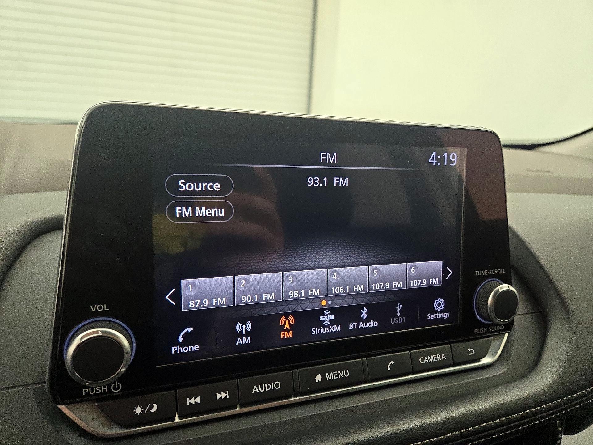 Thumbnail: 2023 Nissan Rogue - 15