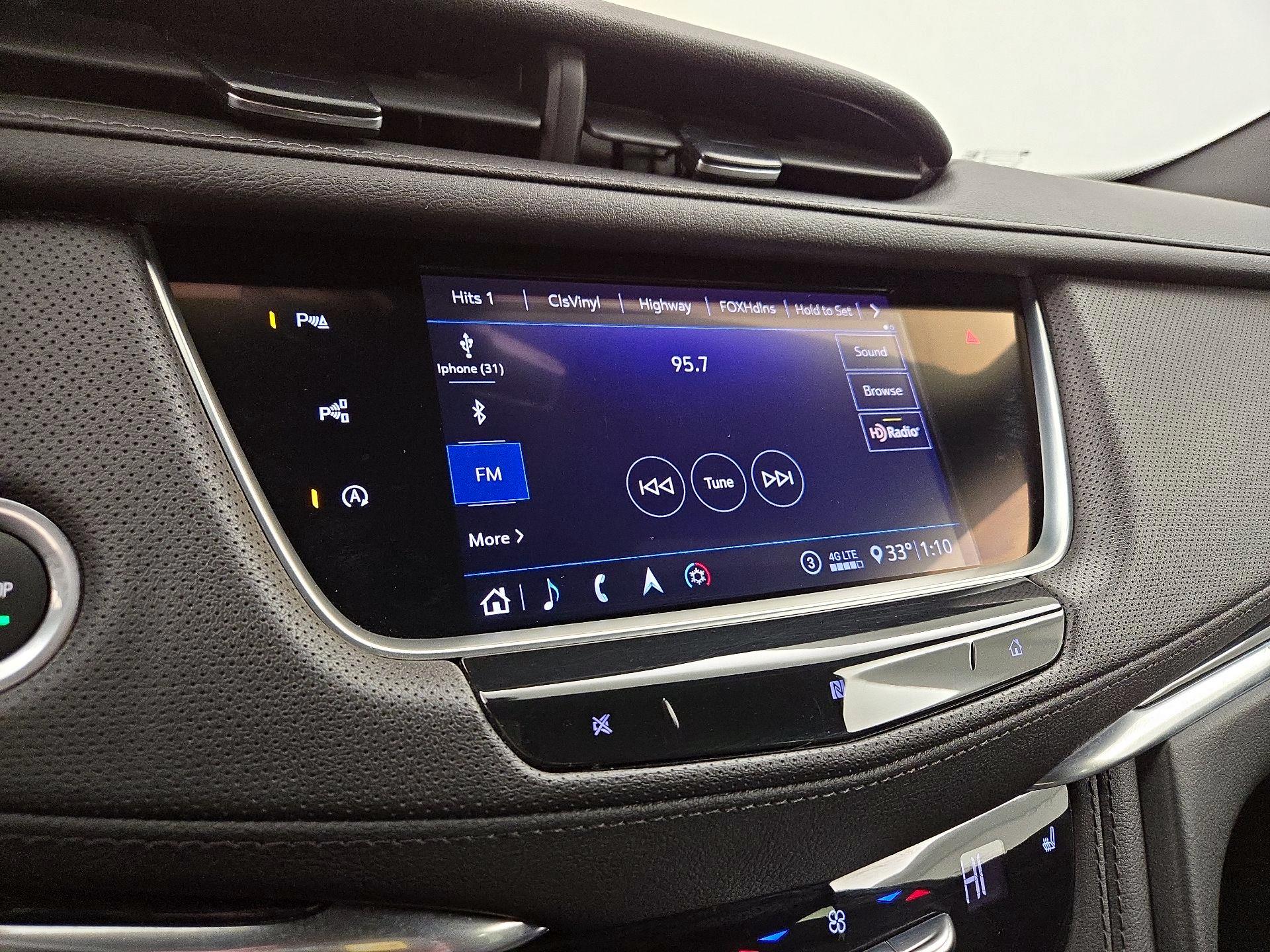 Thumbnail: 2020 Cadillac XT5 - 16