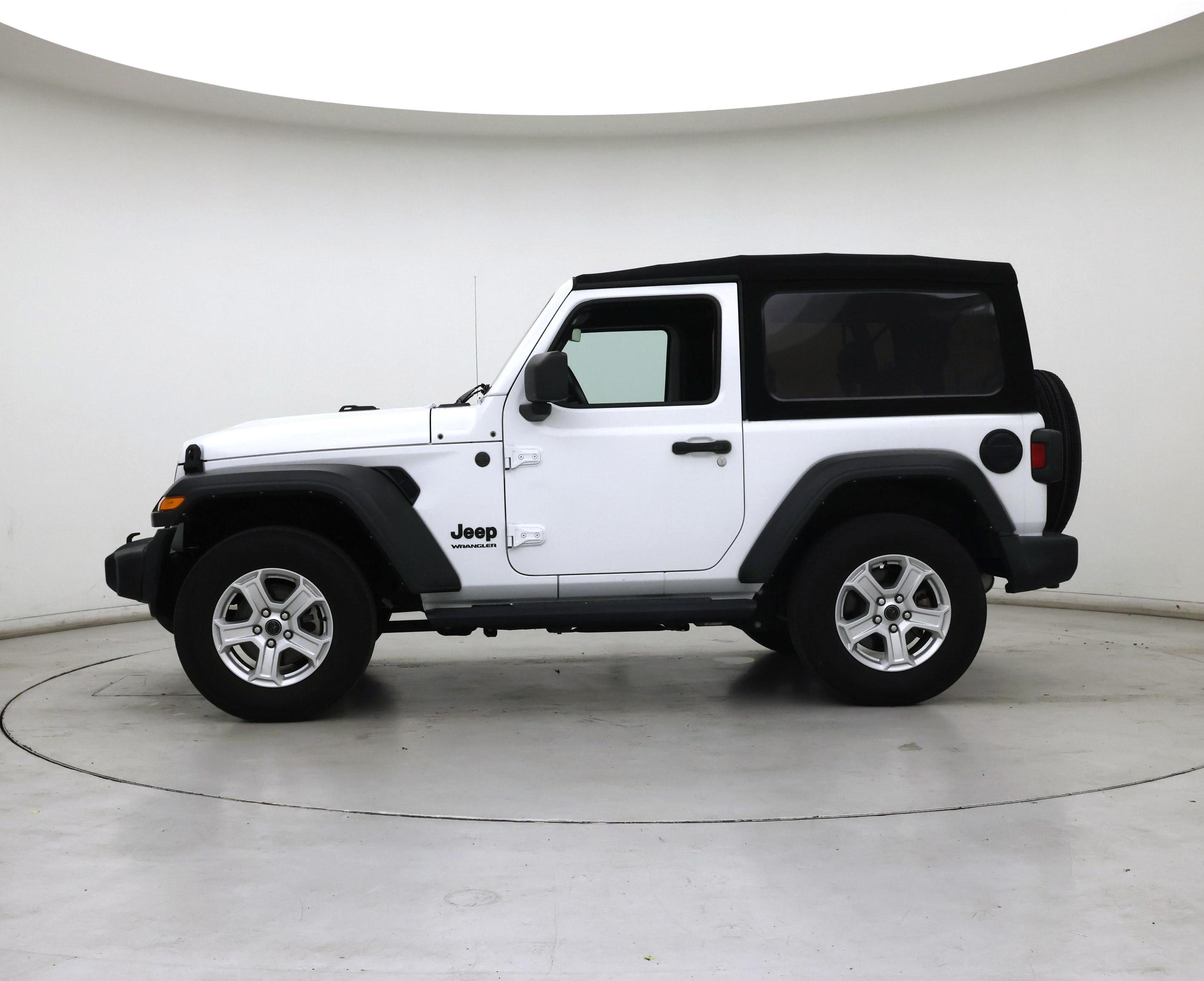 Thumbnail: 2022 Jeep Wrangler - 3