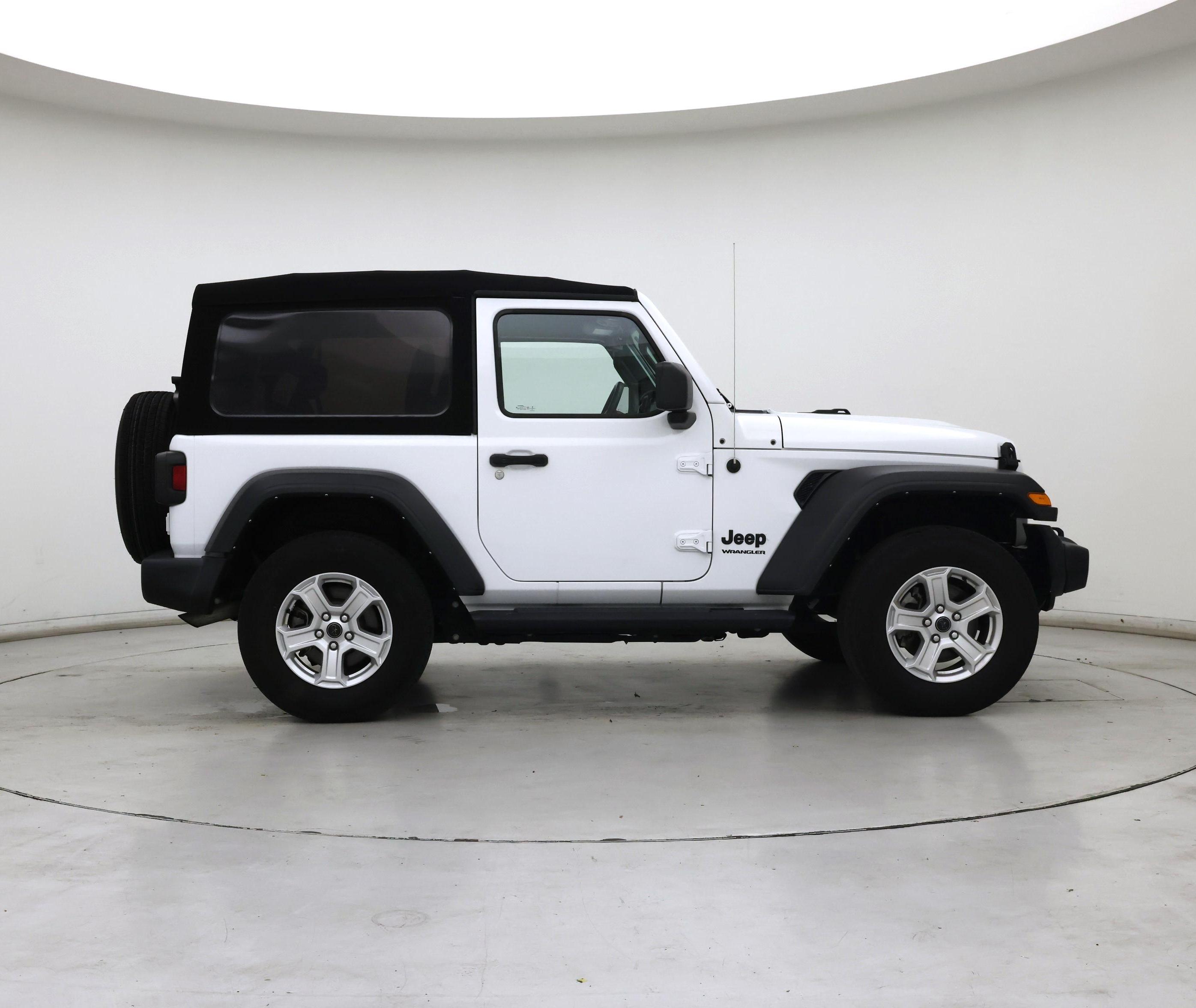 Thumbnail: 2022 Jeep Wrangler - 7