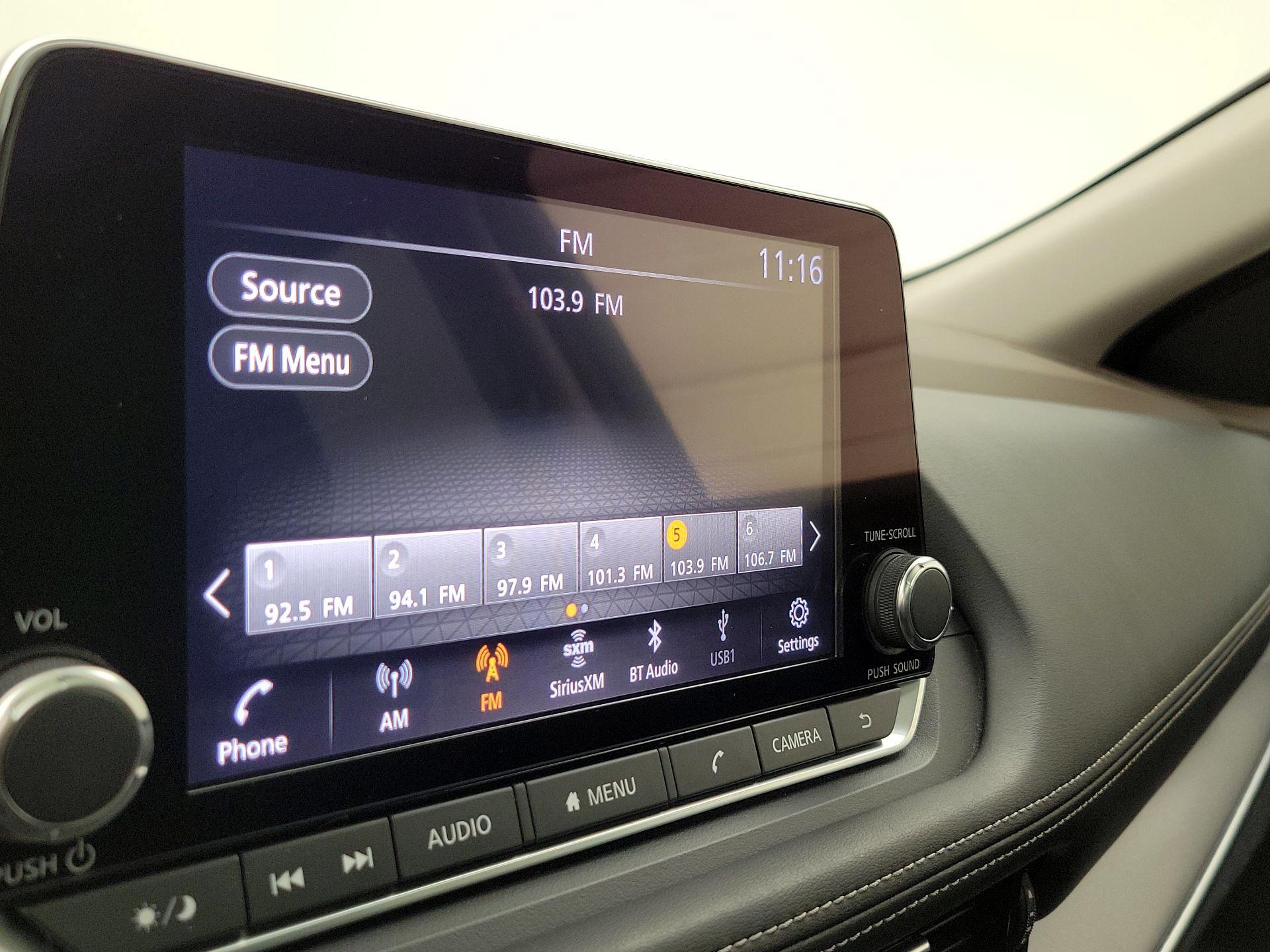 Thumbnail: 2022 Nissan Rogue - 15