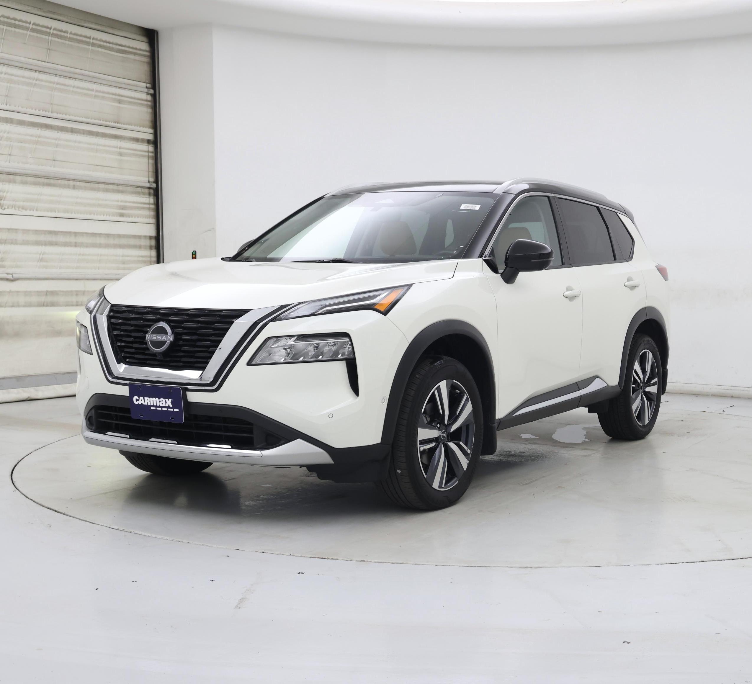 Thumbnail: 2023 Nissan Rogue - 4