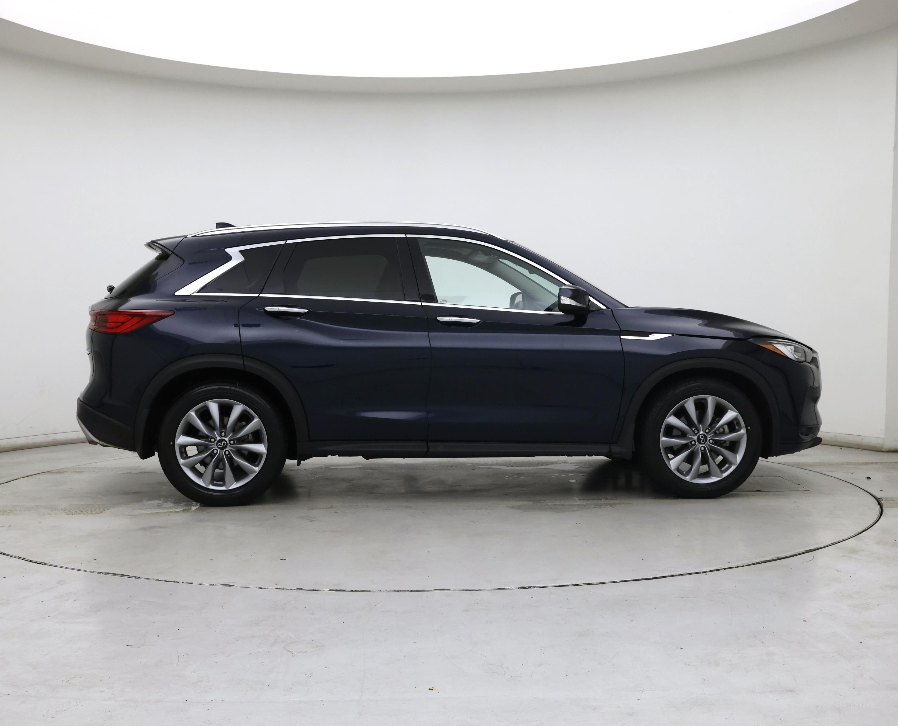 Thumbnail: 2022 INFINITI QX50 - 7