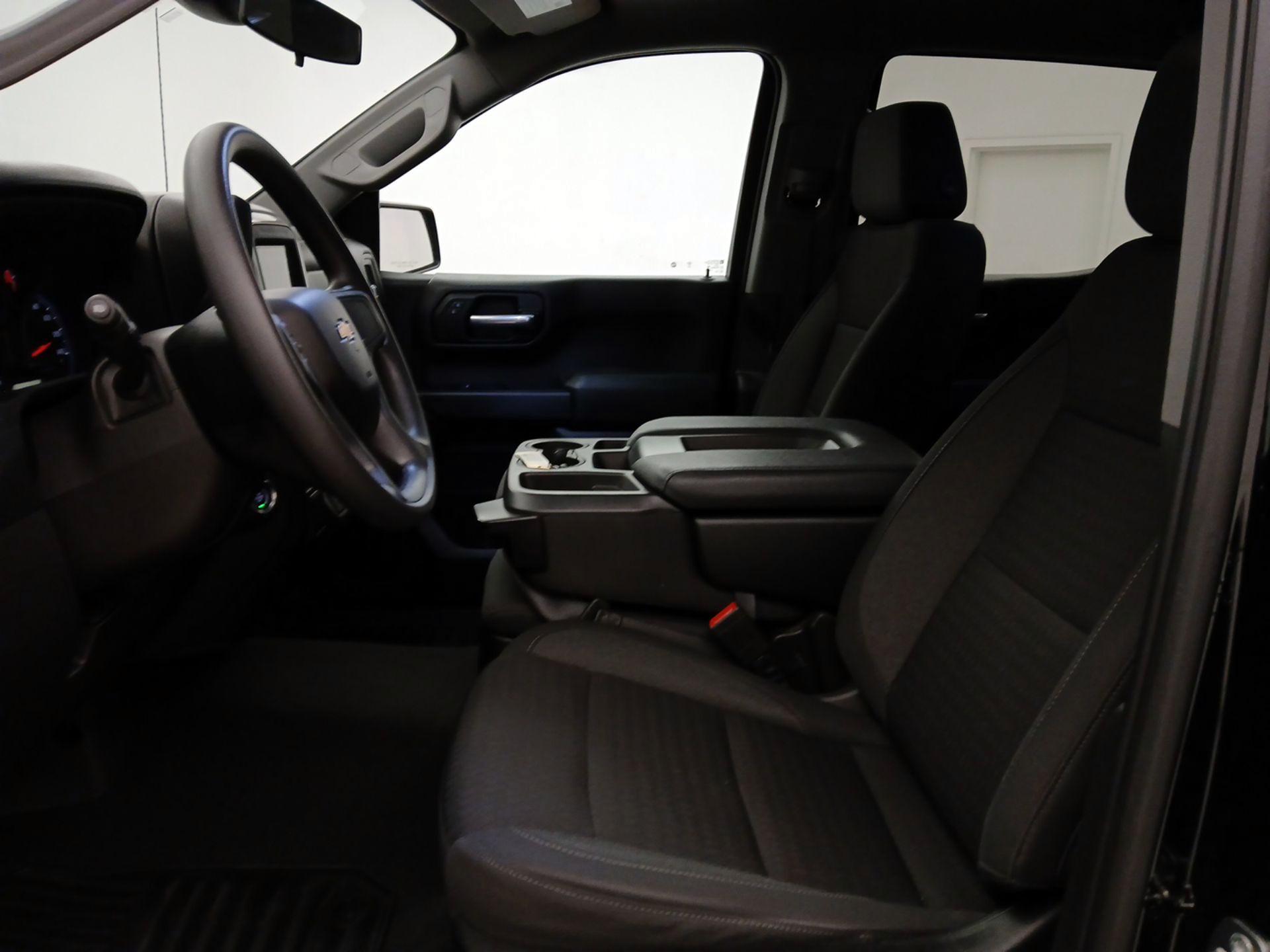 Thumbnail: 2022 Chevrolet Silverado 1500 - 11