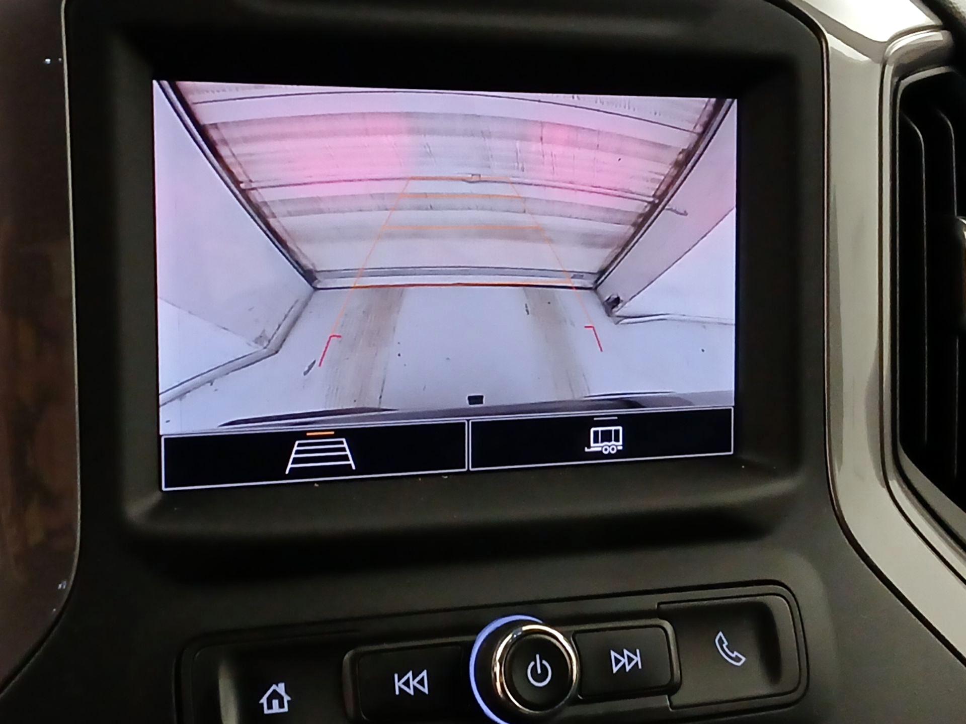 Thumbnail: 2022 Chevrolet Silverado 1500 - 14