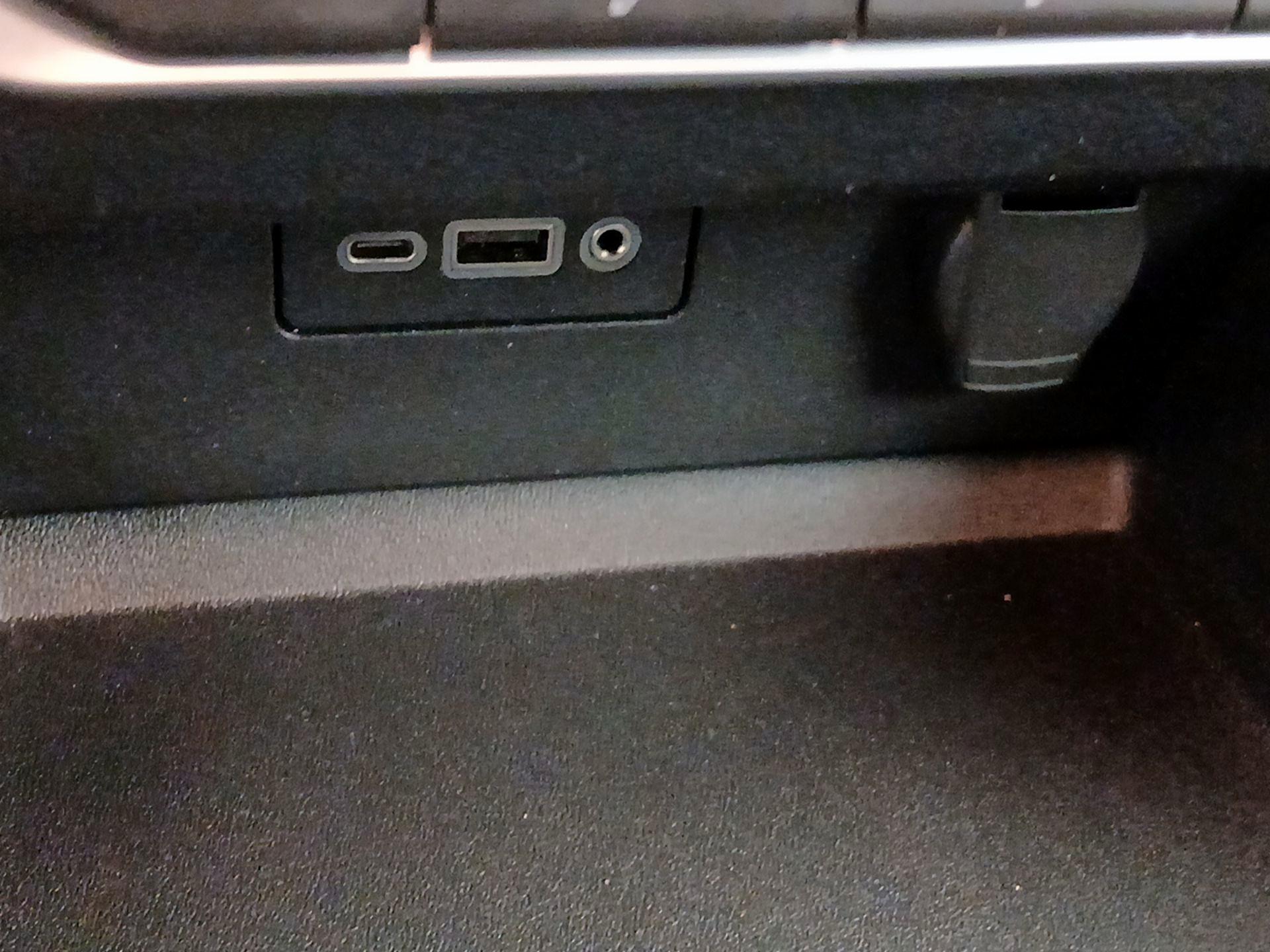 Thumbnail: 2022 Nissan Altima - 18