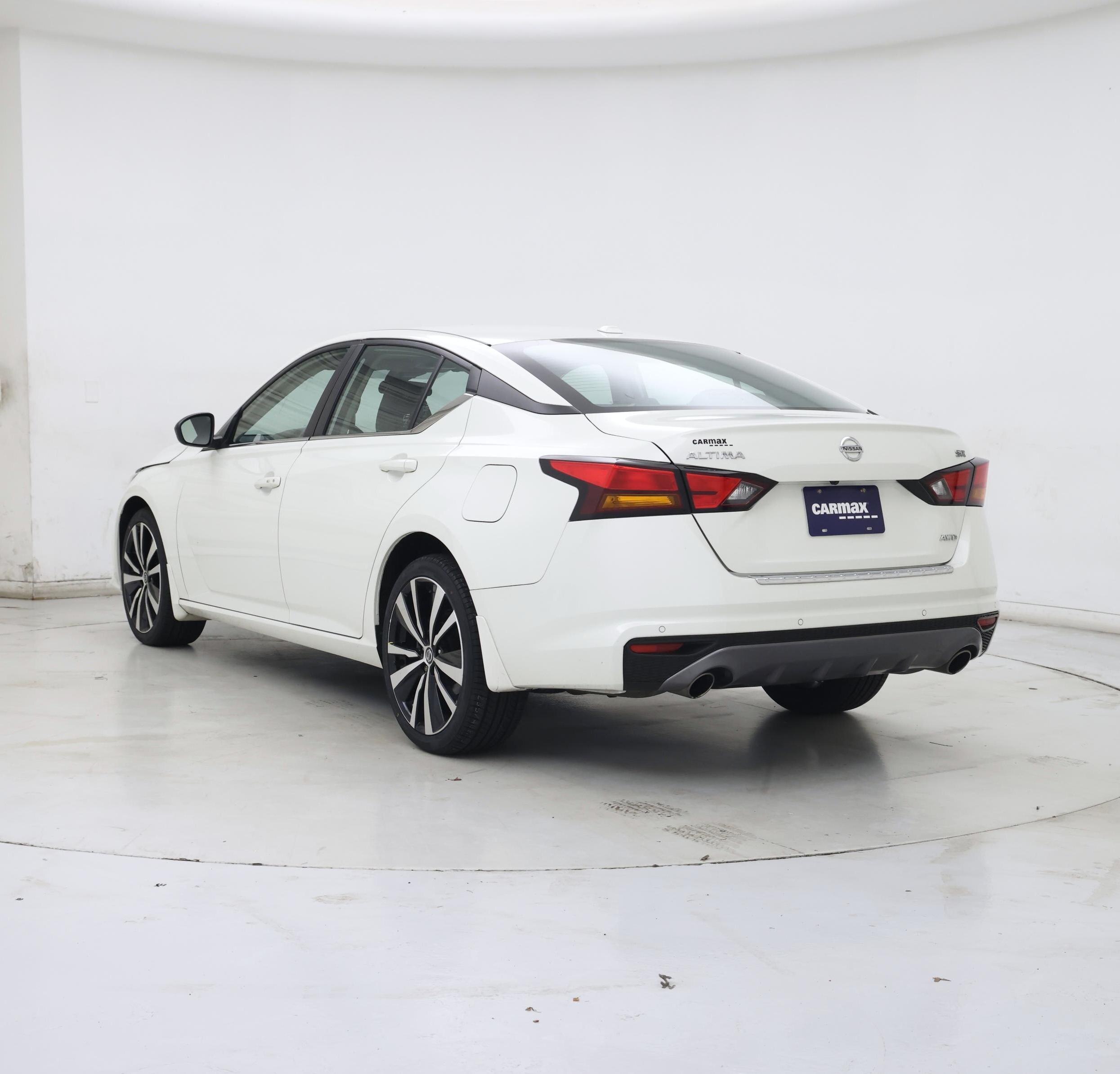 Thumbnail: 2022 Nissan Altima - 2