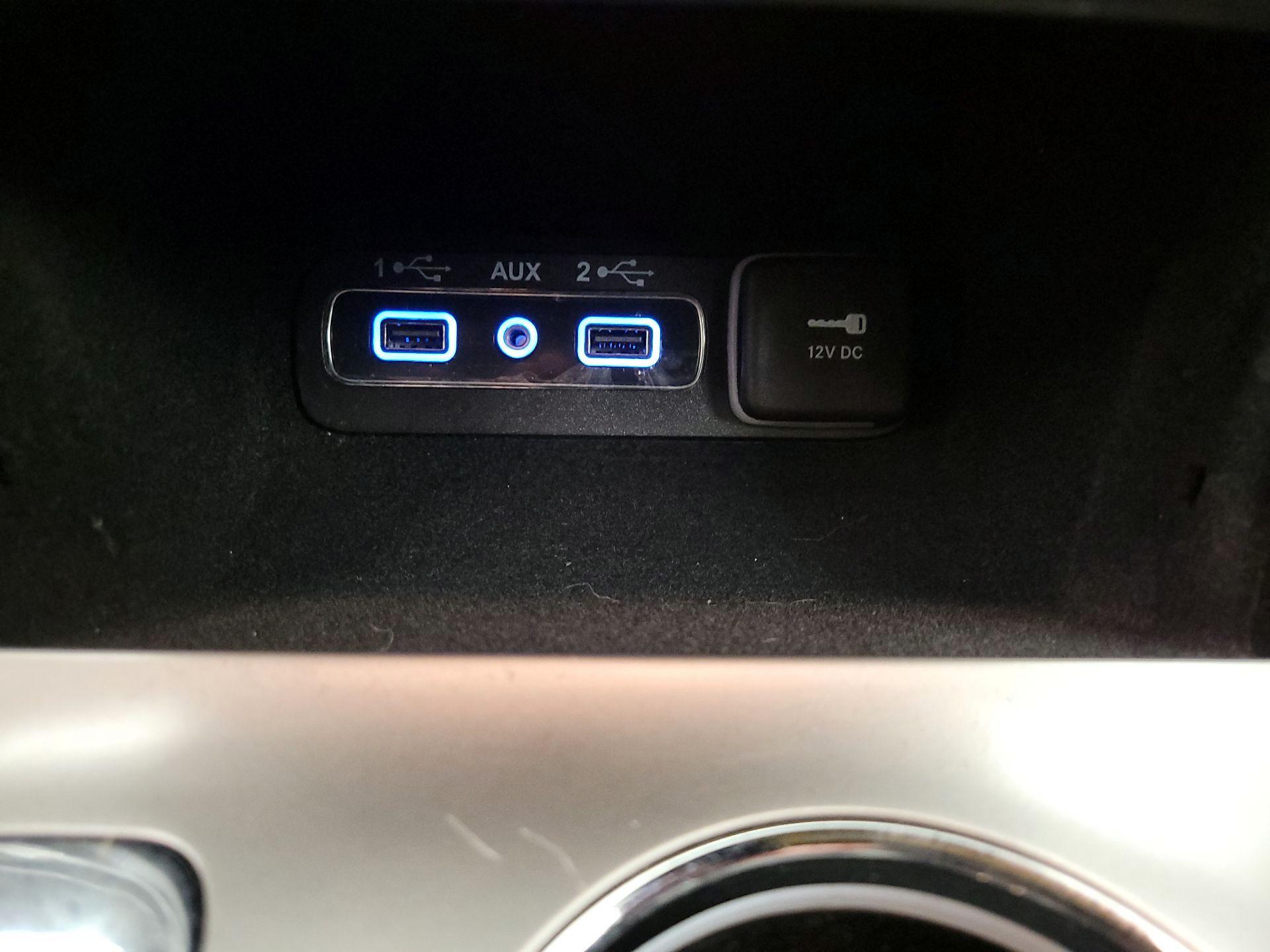 Thumbnail: 2021 Jeep Grand Cherokee - 18