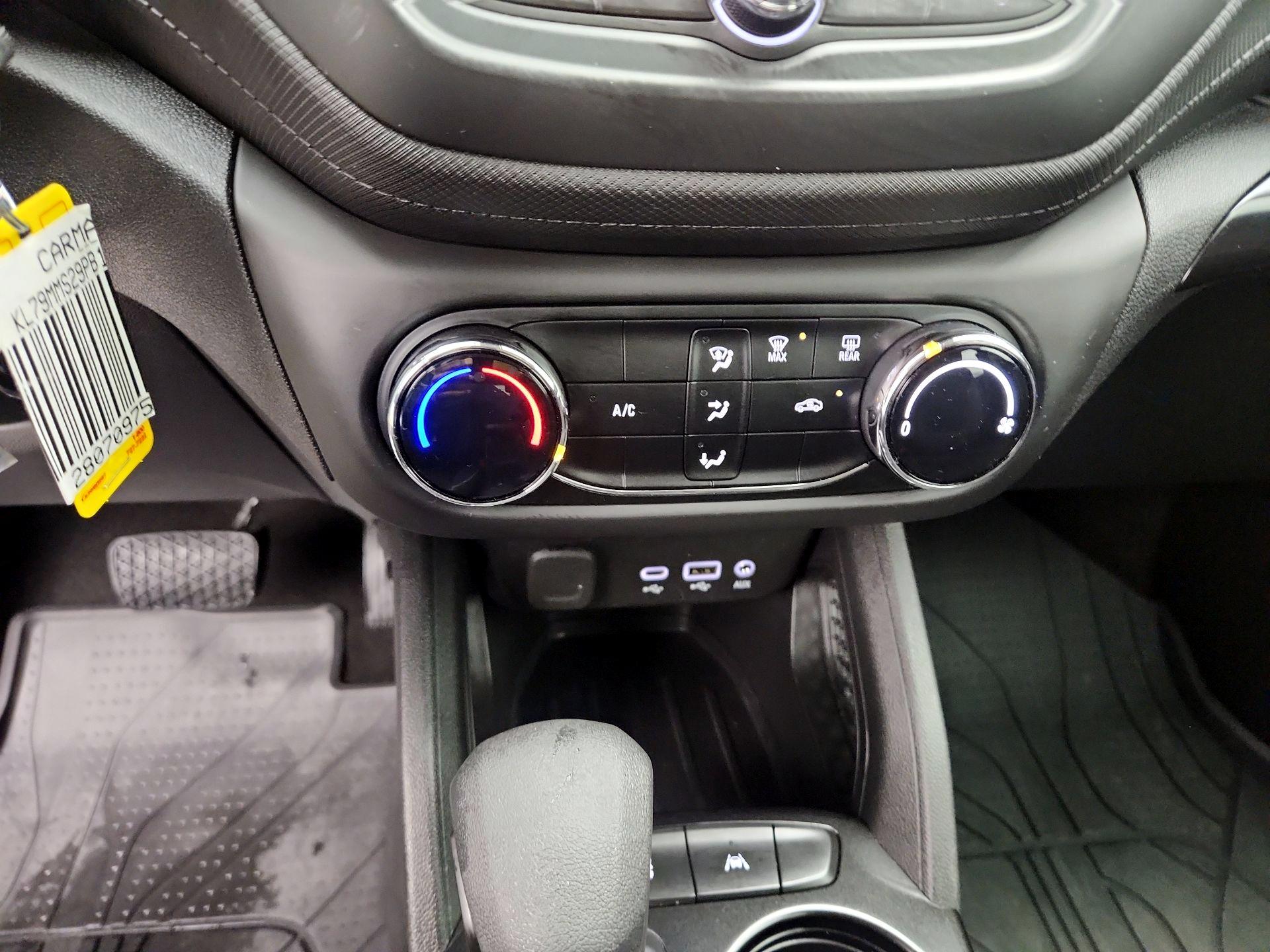 Thumbnail: 2023 Chevrolet TrailBlazer - 16