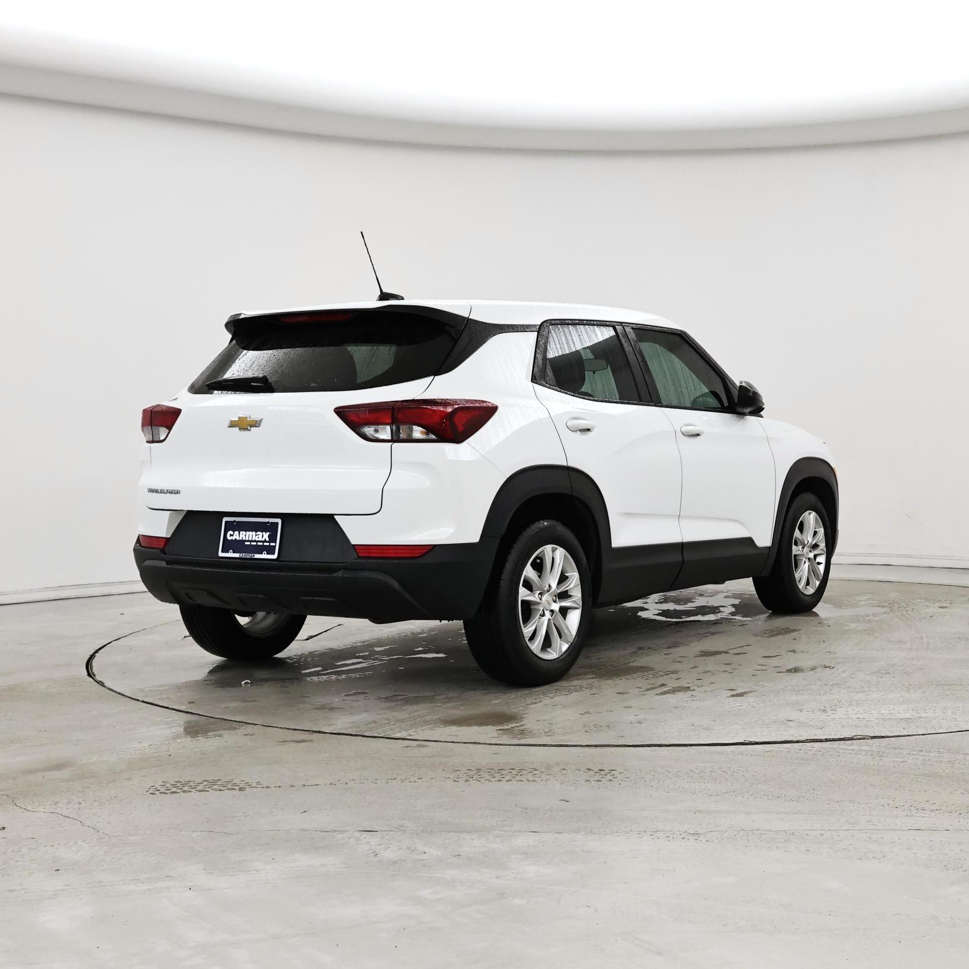 Thumbnail: 2023 Chevrolet TrailBlazer - 8