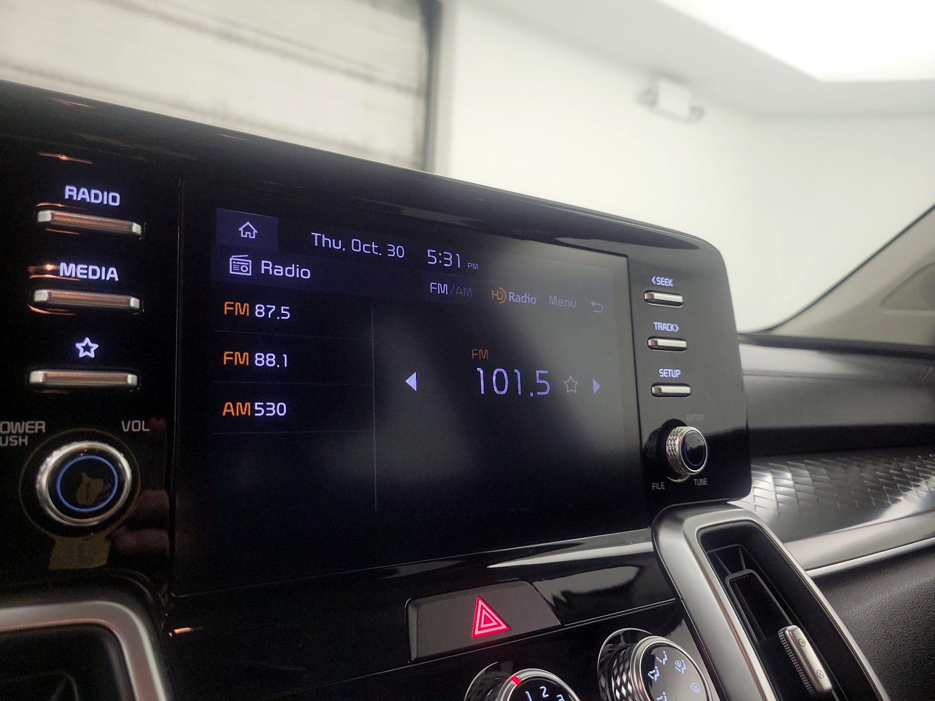 Thumbnail: 2022 Kia Sorento - 15