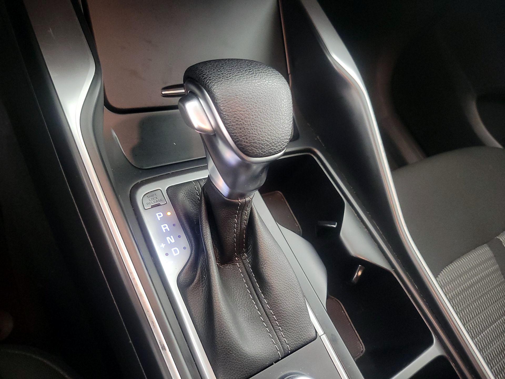 Thumbnail: 2022 Kia Sorento - 17