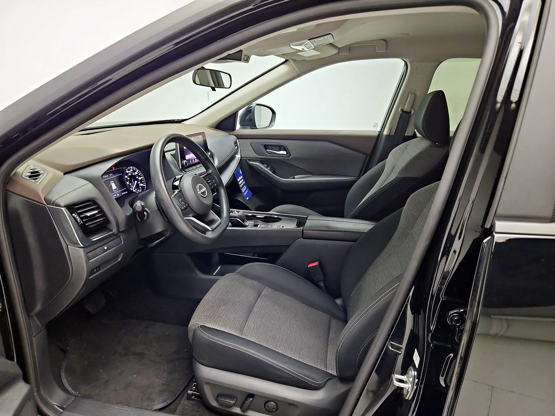 Thumbnail: 2023 Nissan Rogue - 11