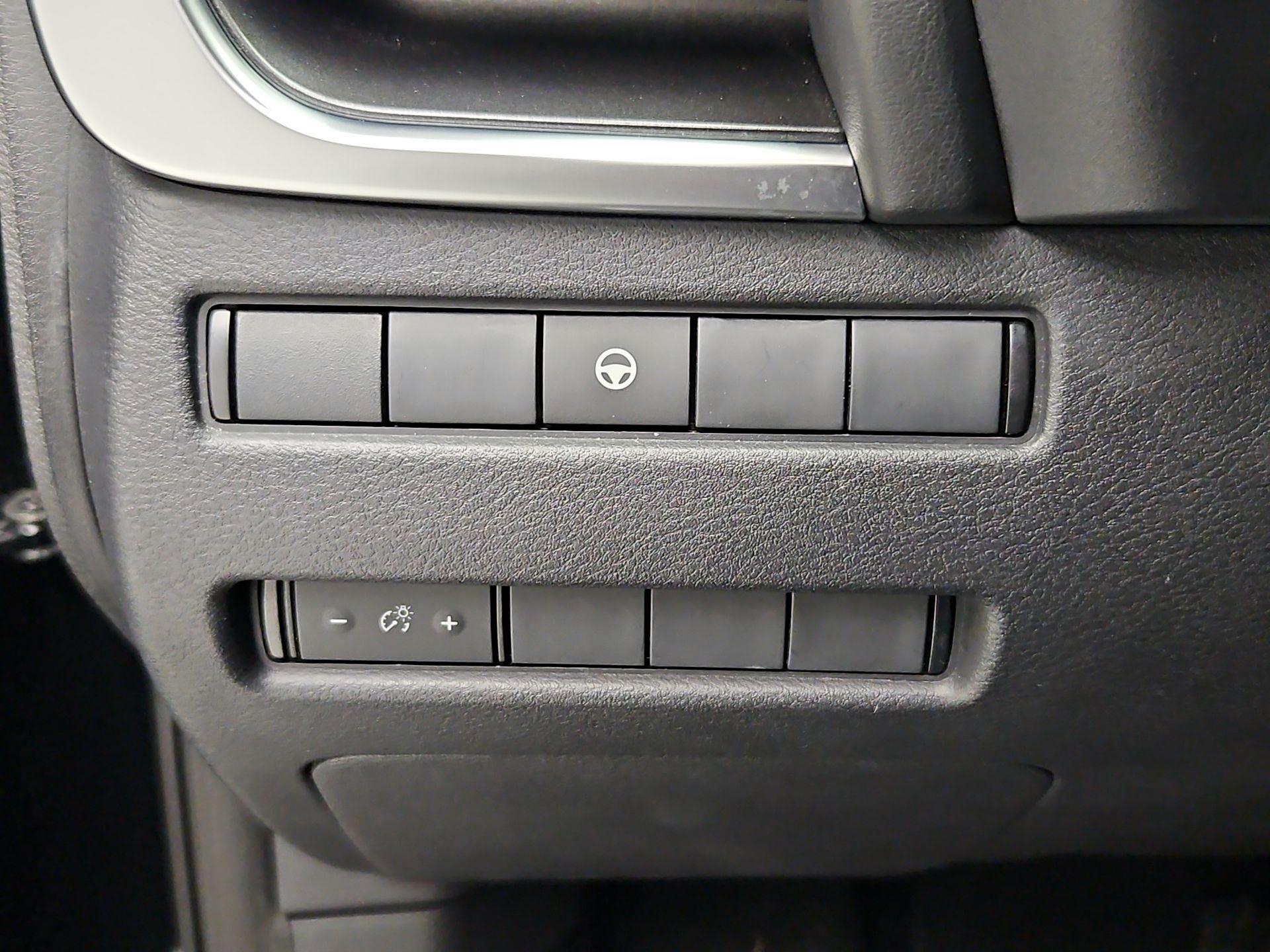 Thumbnail: 2023 Nissan Rogue - 13