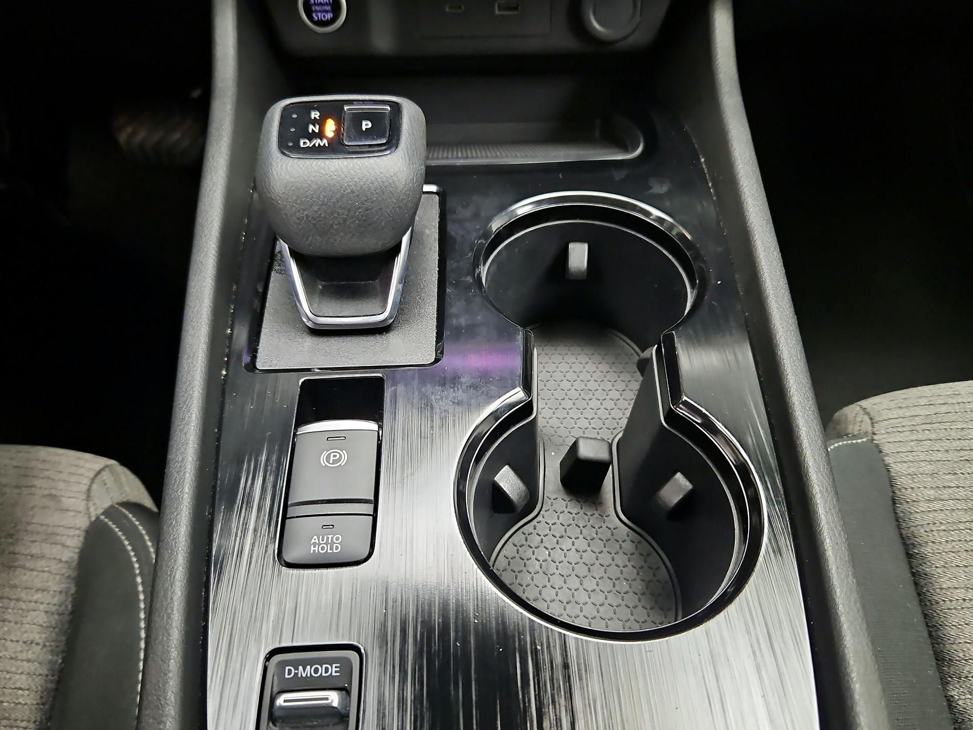 Thumbnail: 2023 Nissan Rogue - 17