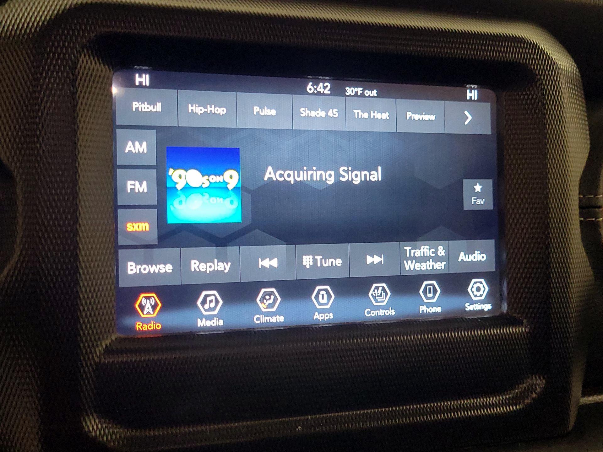 Thumbnail: 2021 Jeep Wrangler - 15