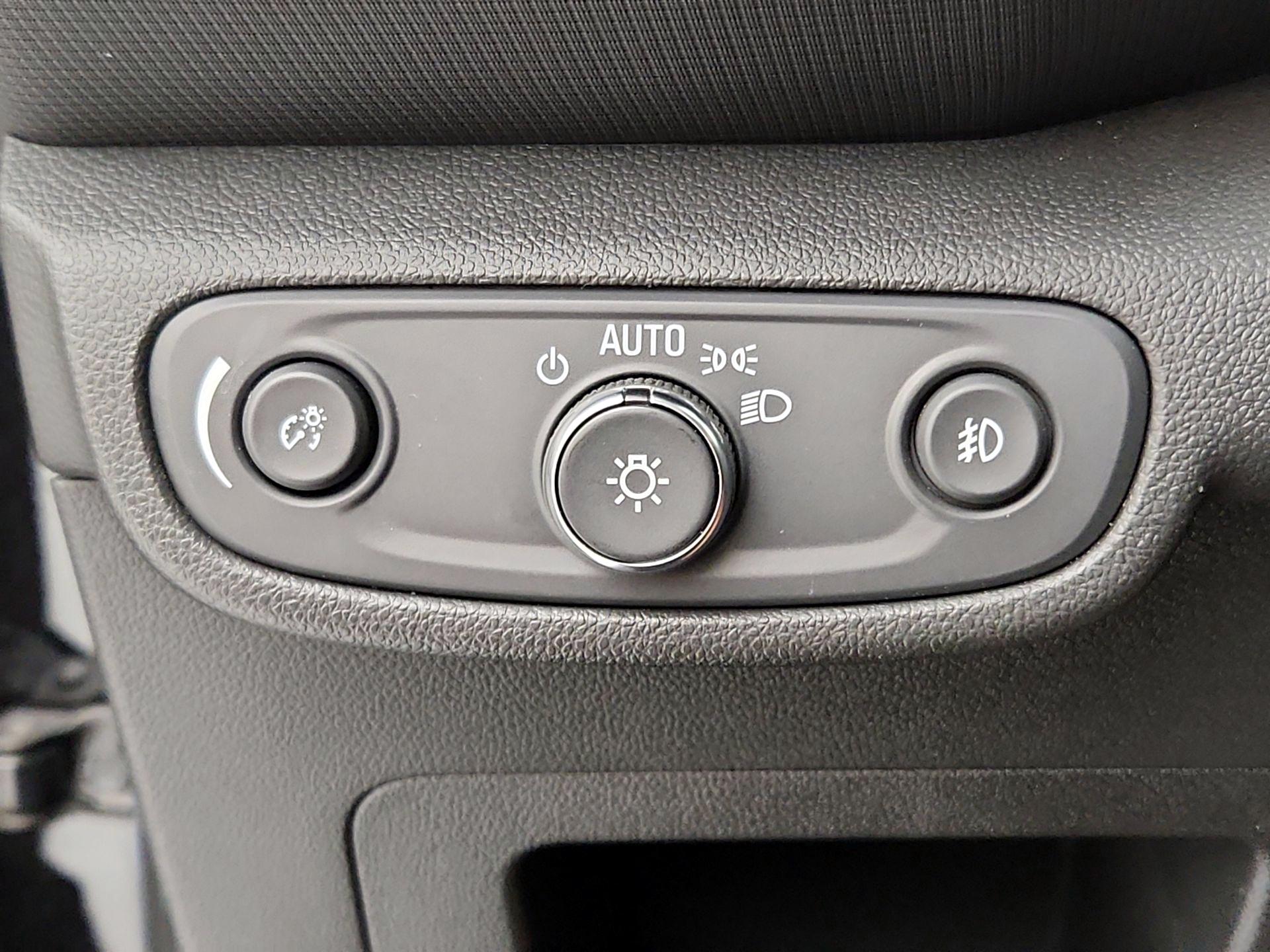 Thumbnail: 2023 Chevrolet TrailBlazer - 13