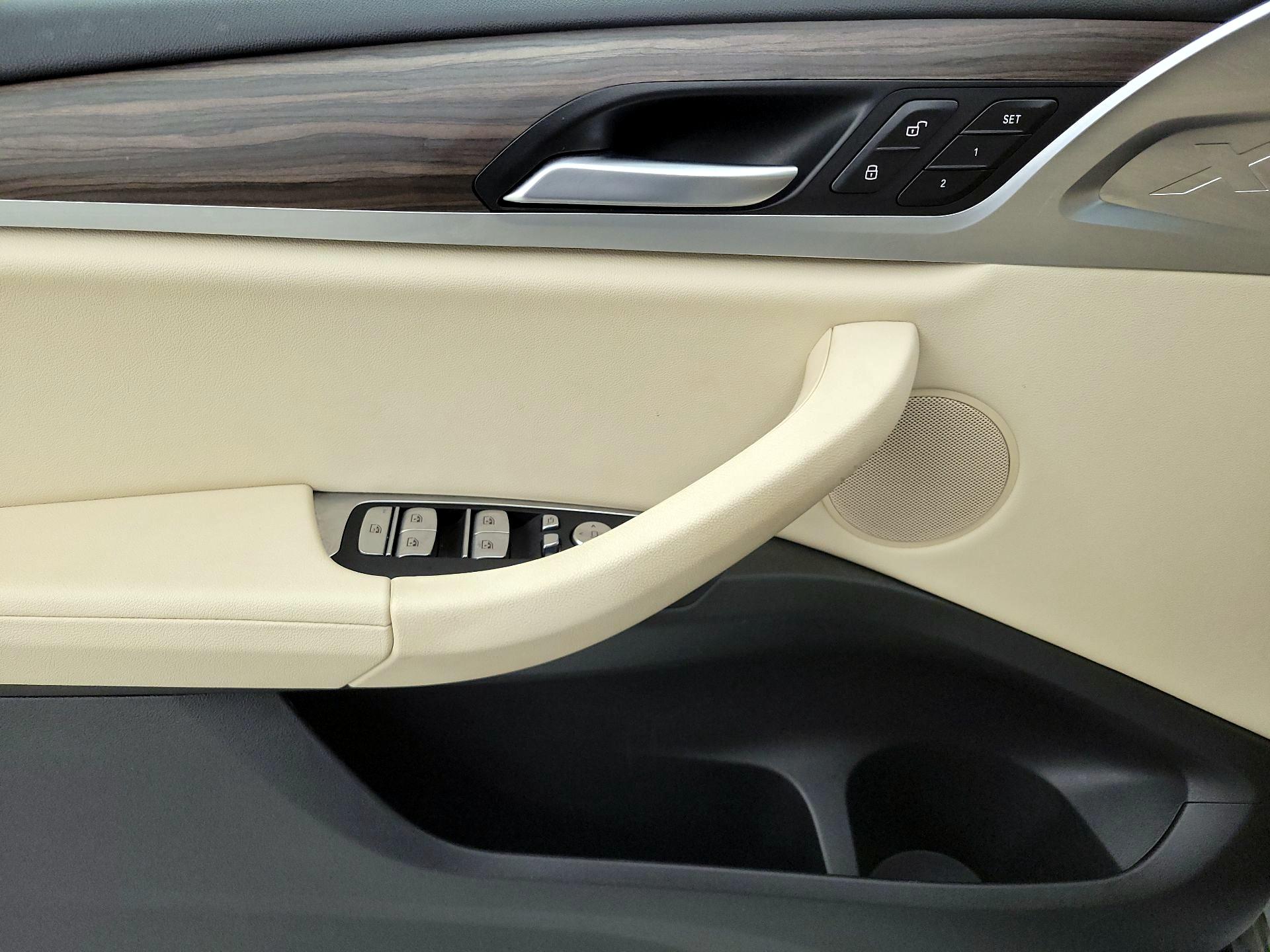 Thumbnail: 2021 BMW X3 - 12