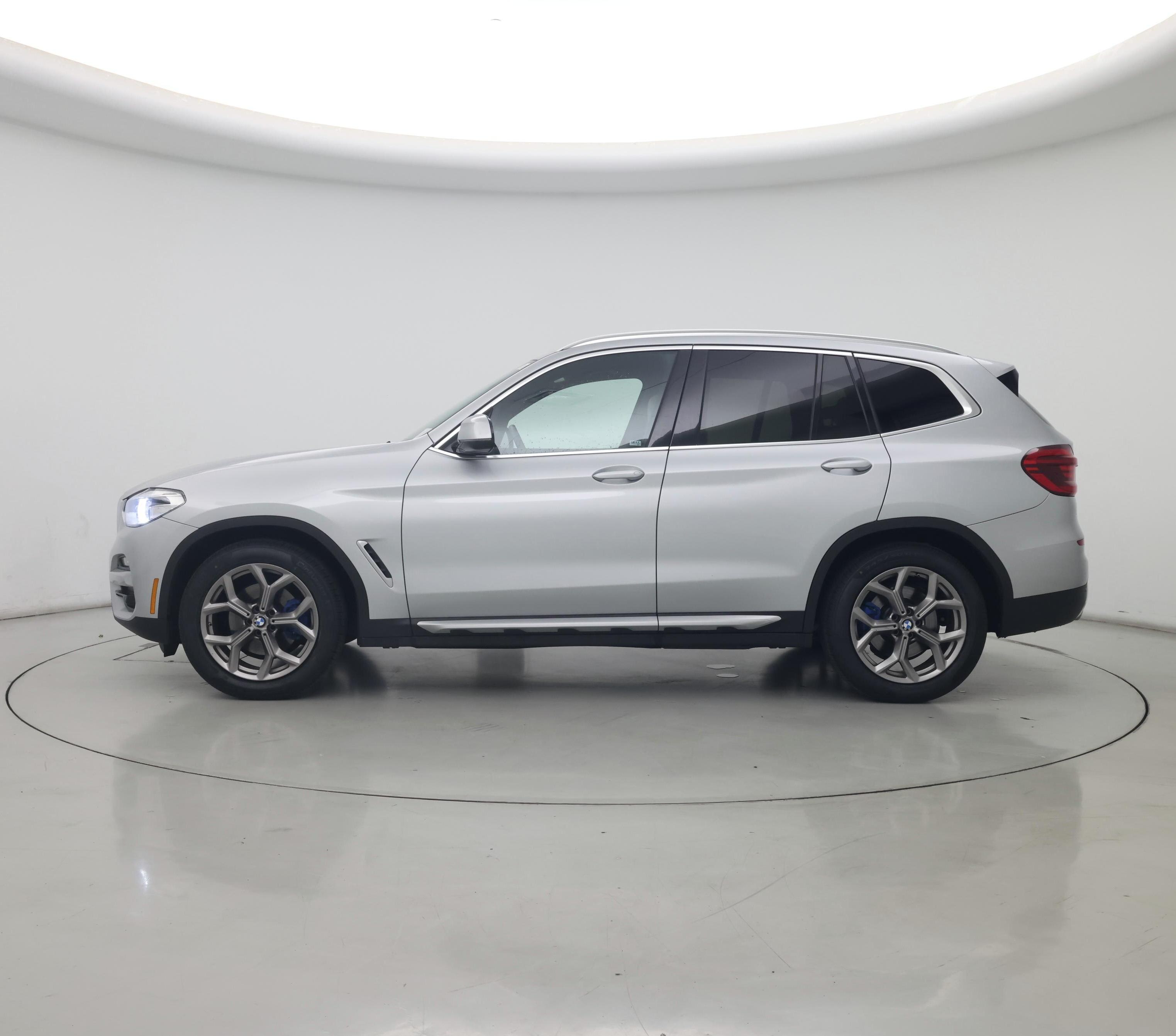 Thumbnail: 2021 BMW X3 - 3