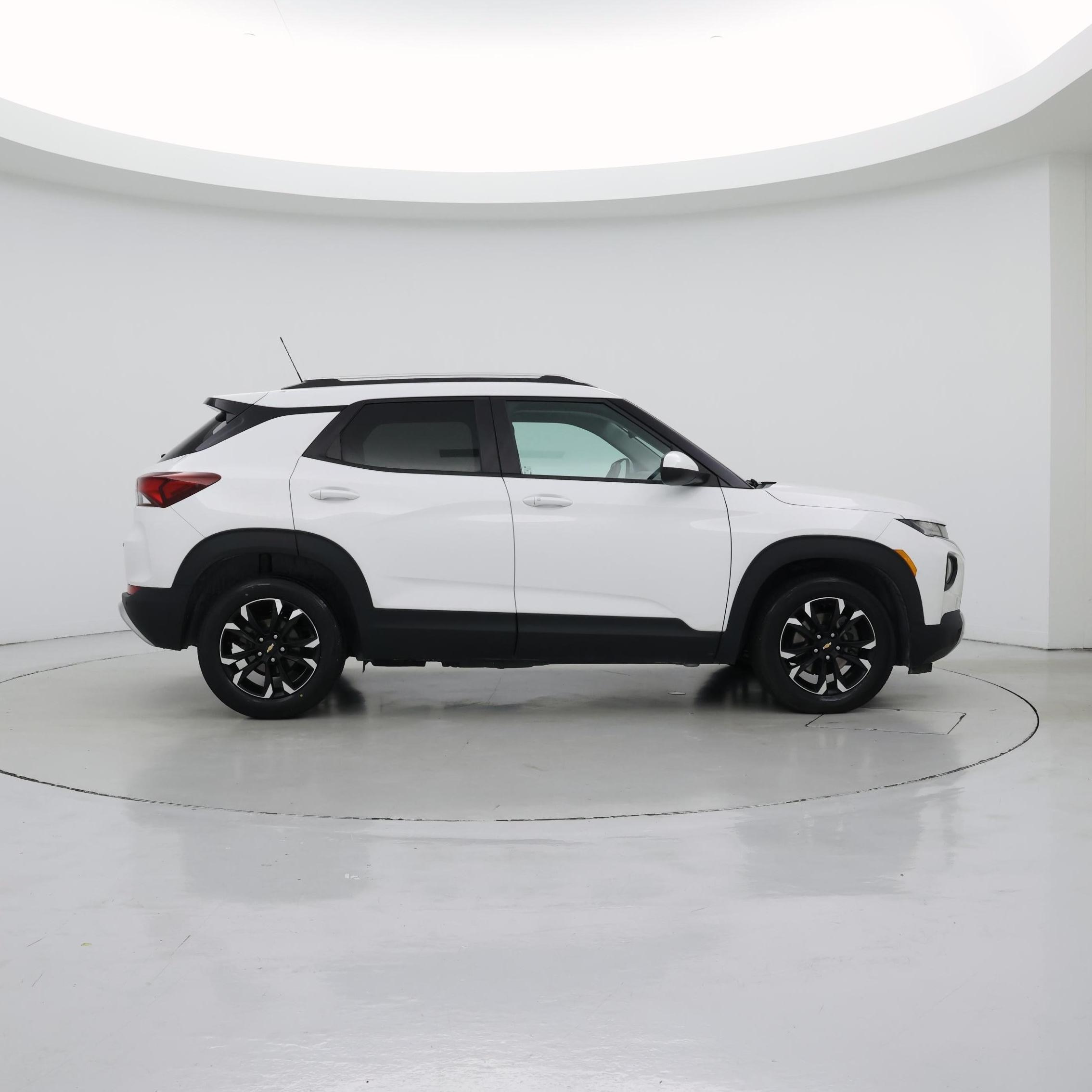 Thumbnail: 2022 Chevrolet TrailBlazer - 7