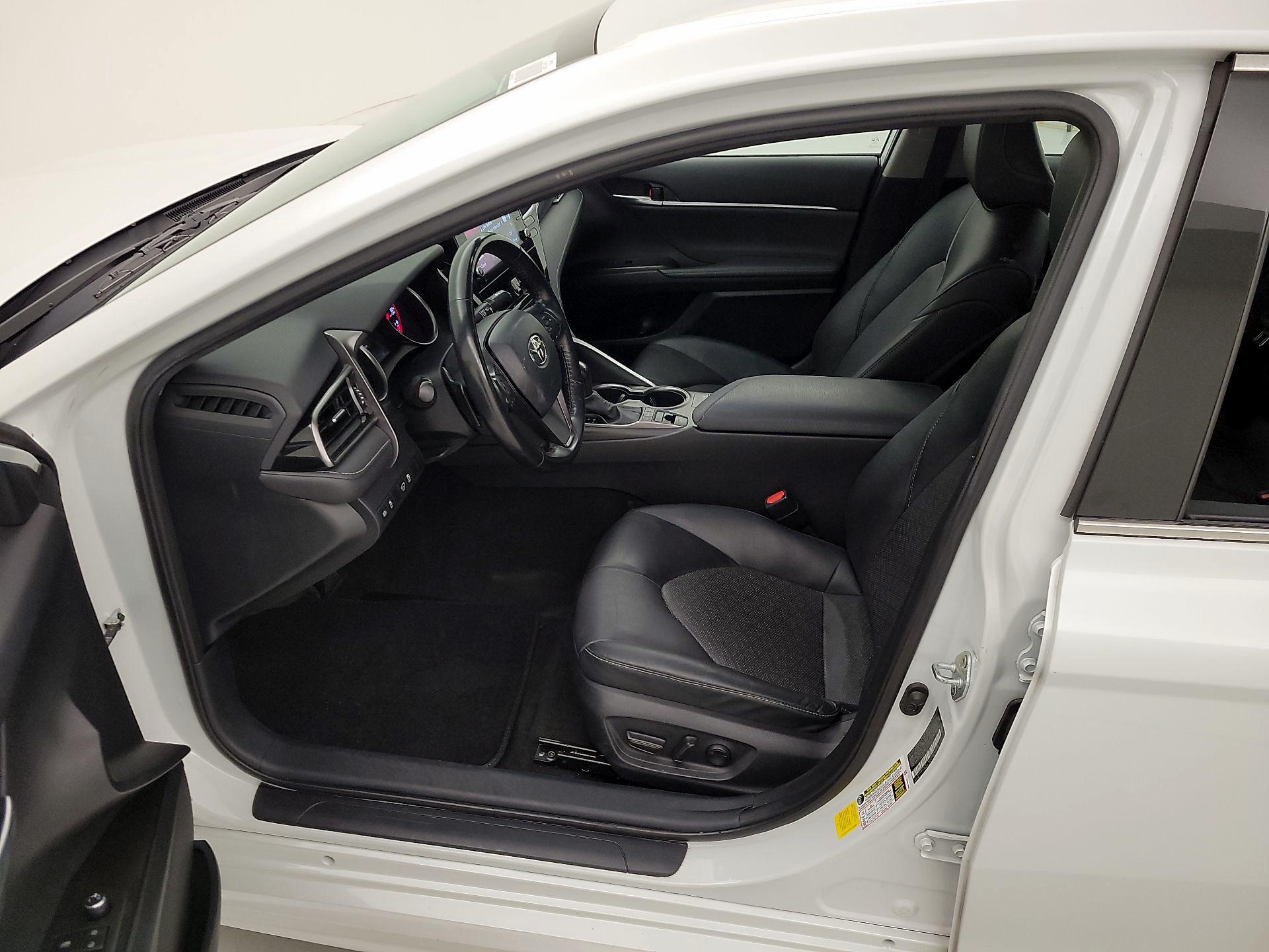 Thumbnail: 2023 Toyota Camry - 11