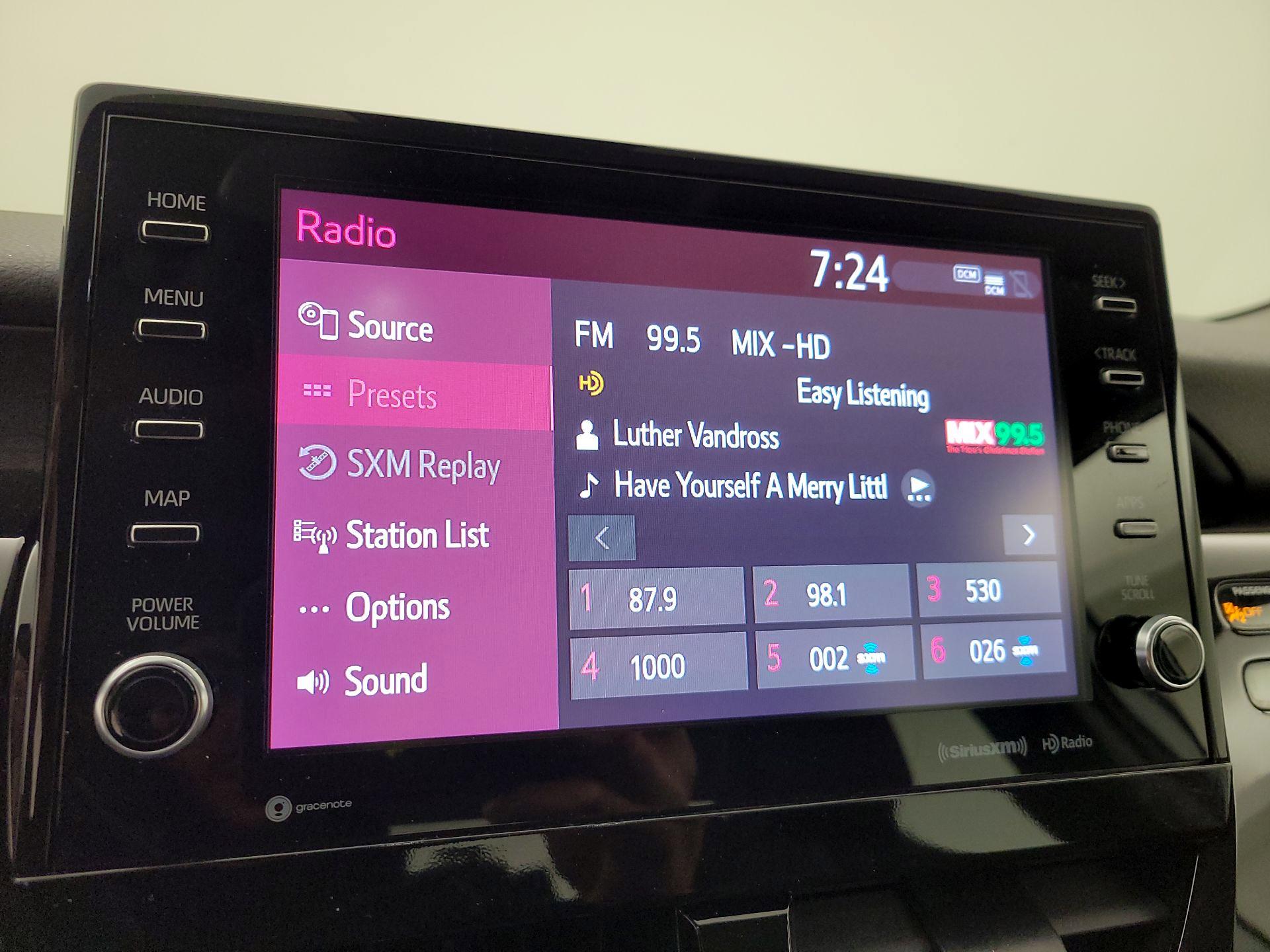 Thumbnail: 2023 Toyota Camry - 15