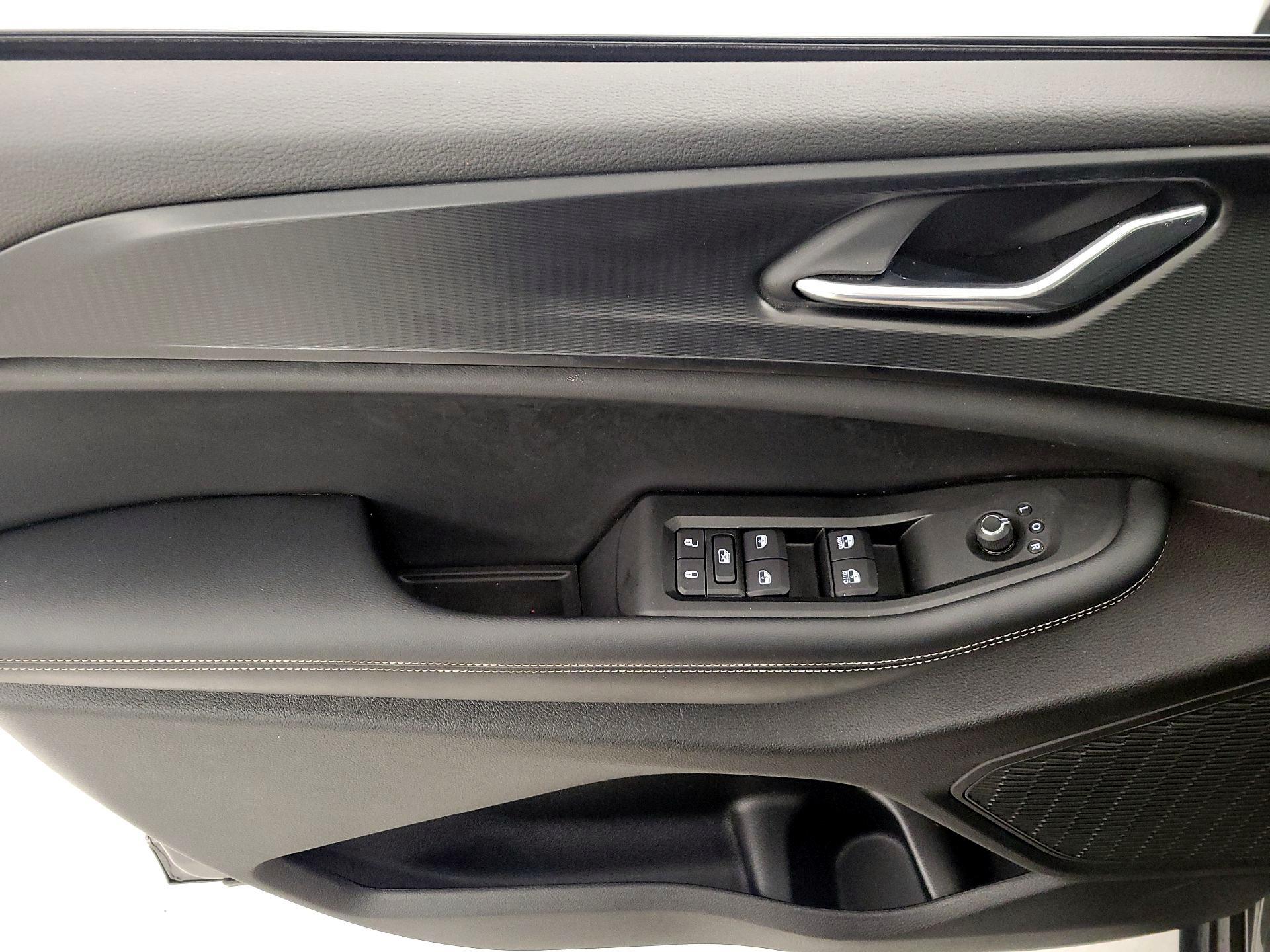 Thumbnail: 2024 Jeep Grand Cherokee - 12