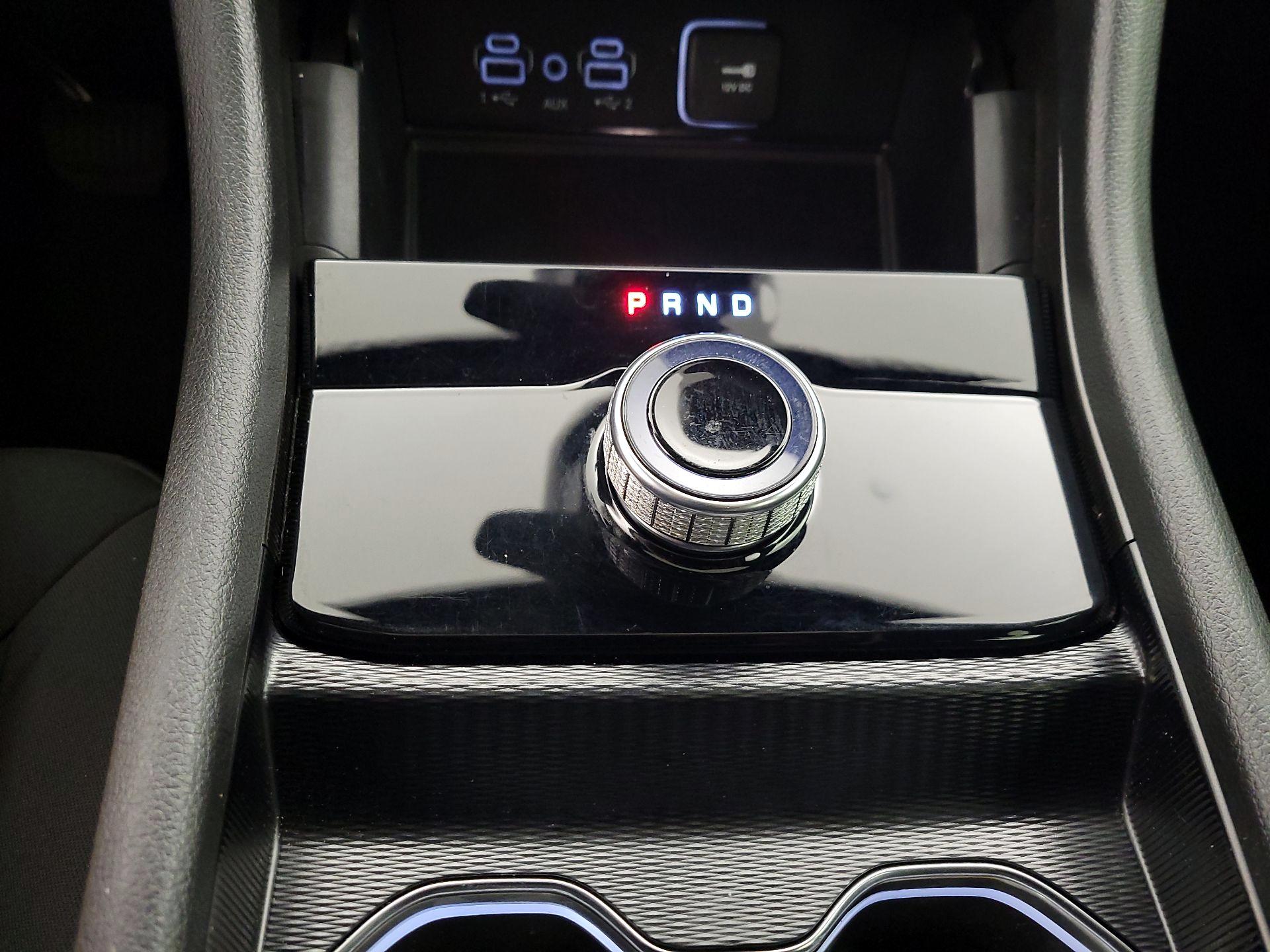 Thumbnail: 2024 Jeep Grand Cherokee - 17