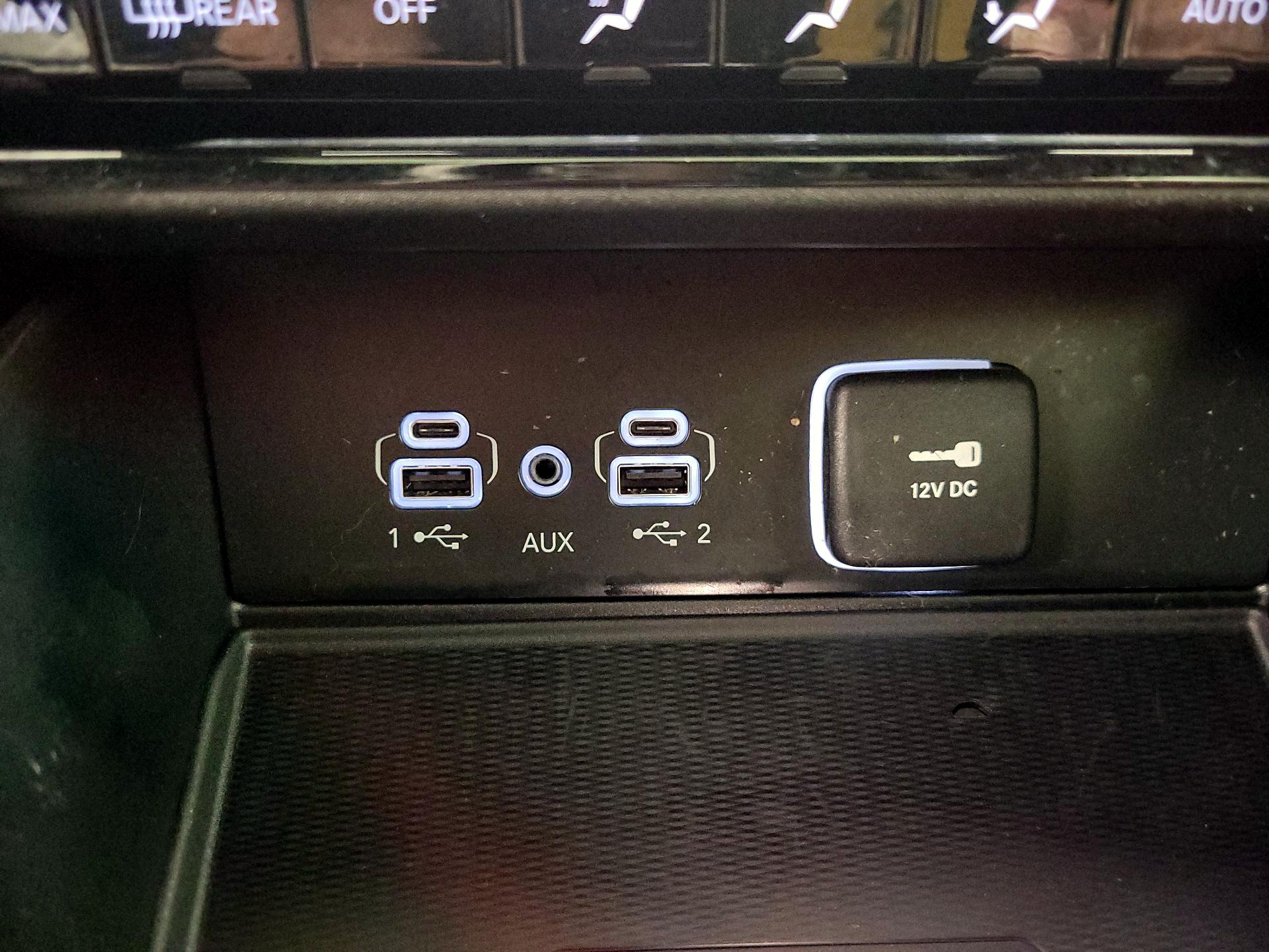 Thumbnail: 2024 Jeep Grand Cherokee - 18