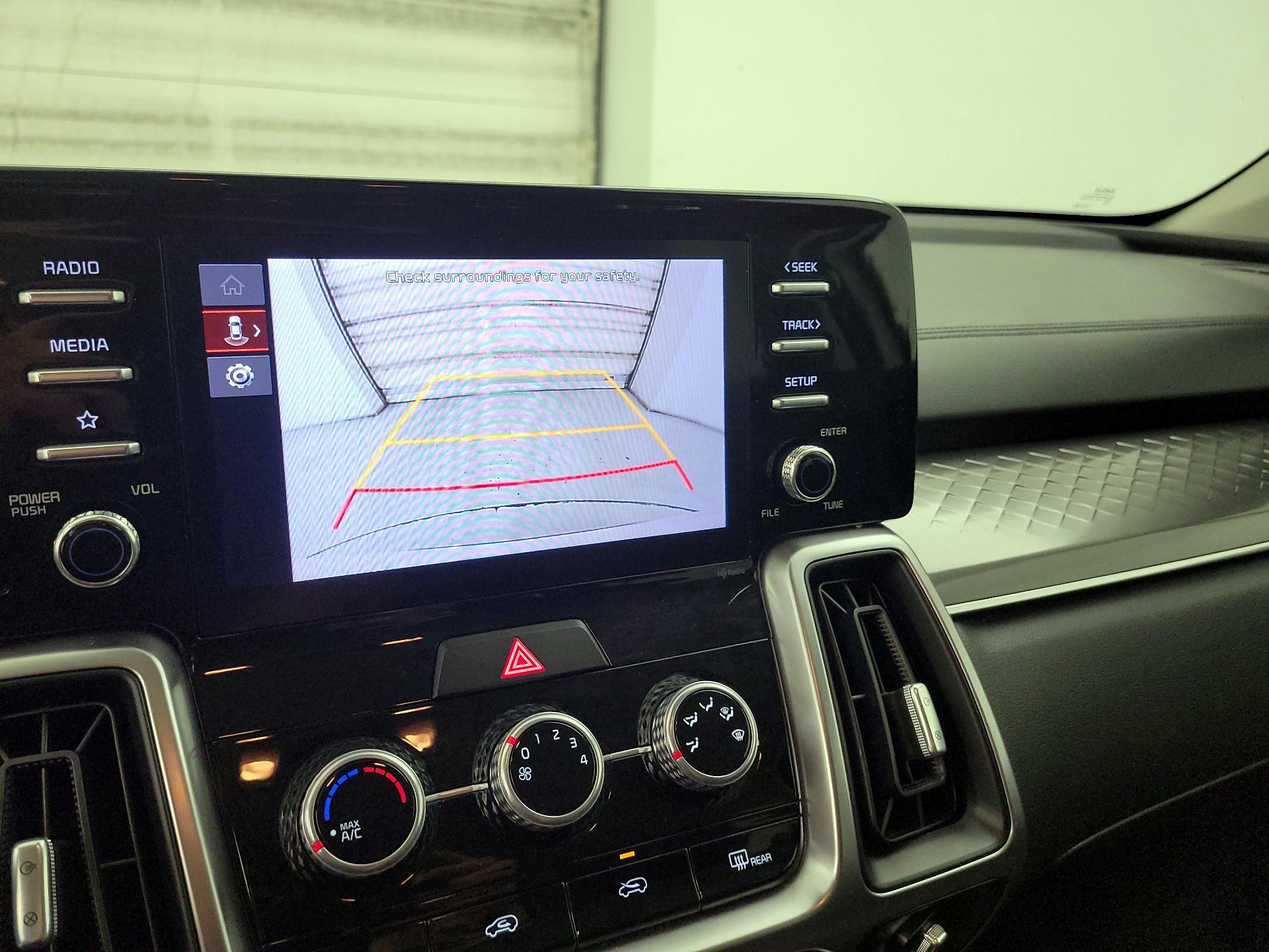 Thumbnail: 2023 Kia Sorento - 14