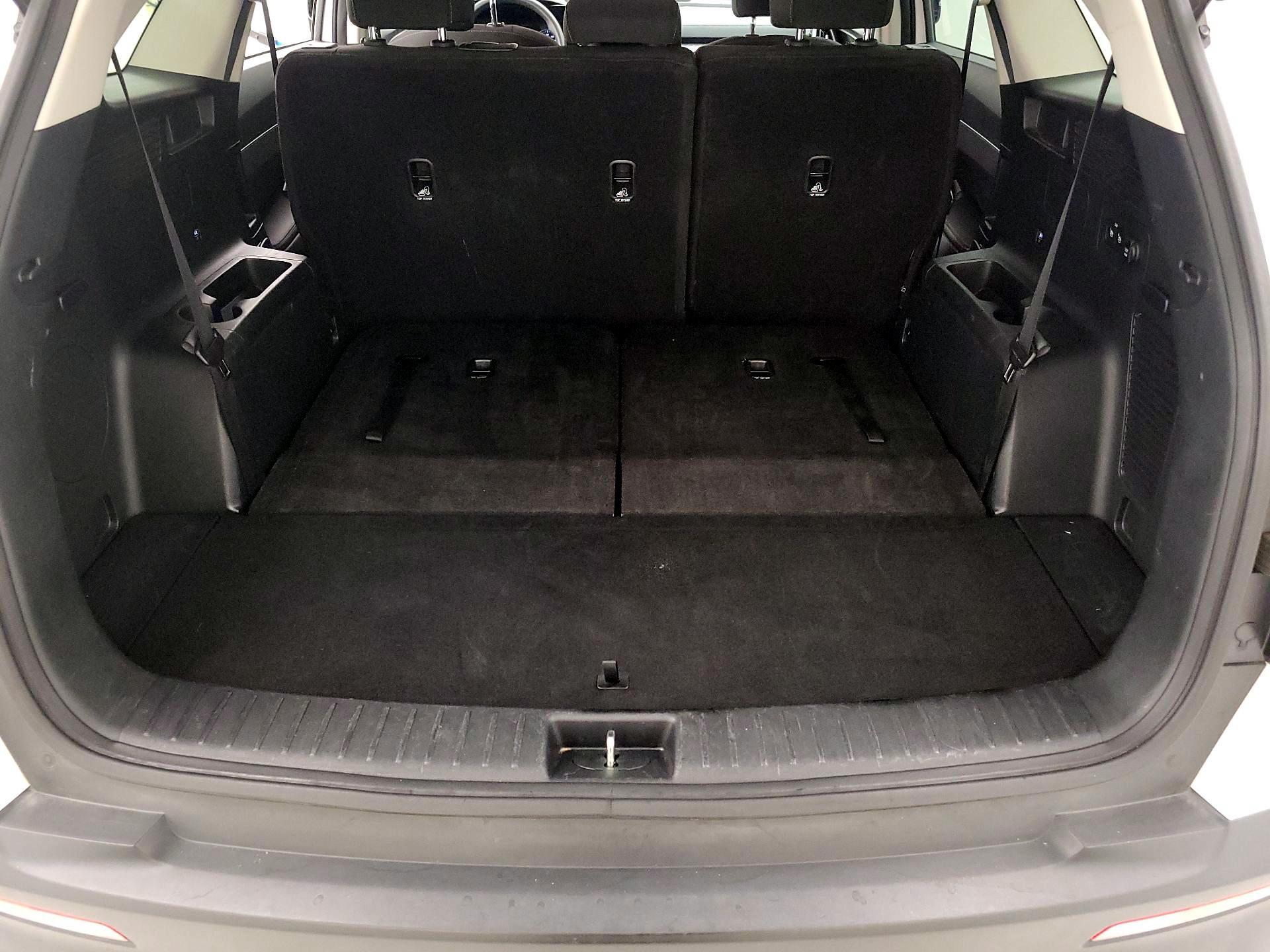 Thumbnail: 2023 Kia Sorento - 20