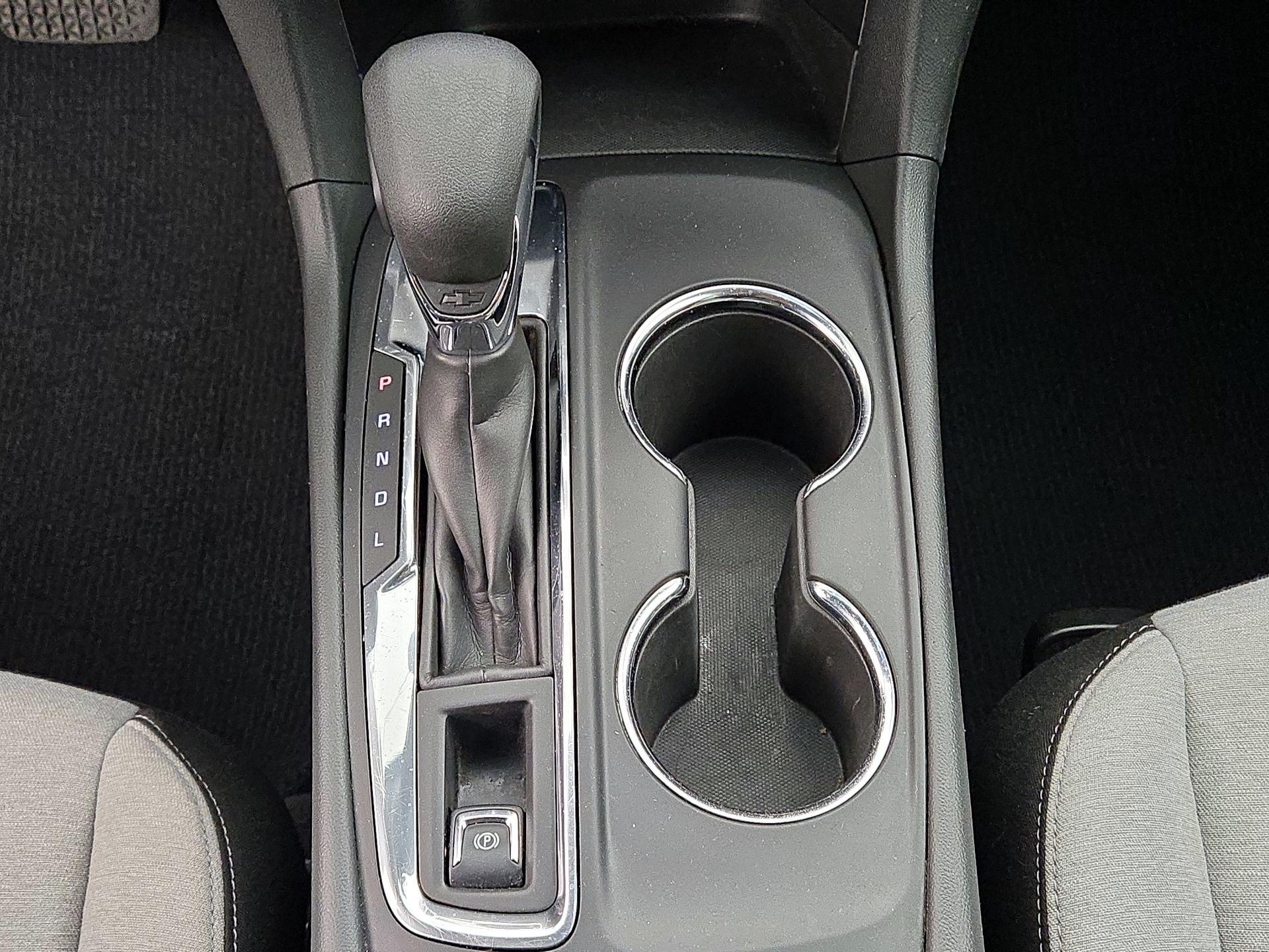 Thumbnail: 2023 Chevrolet Equinox - 16