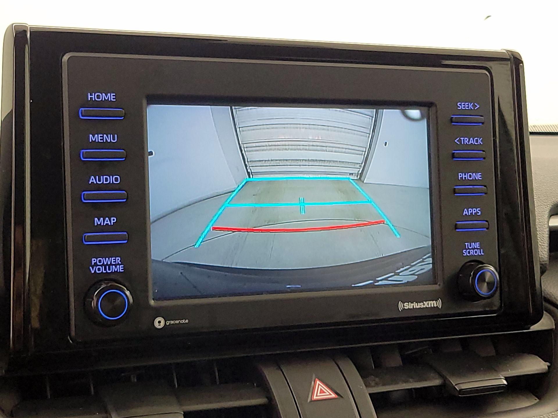 Thumbnail: 2022 Toyota RAV4 - 14