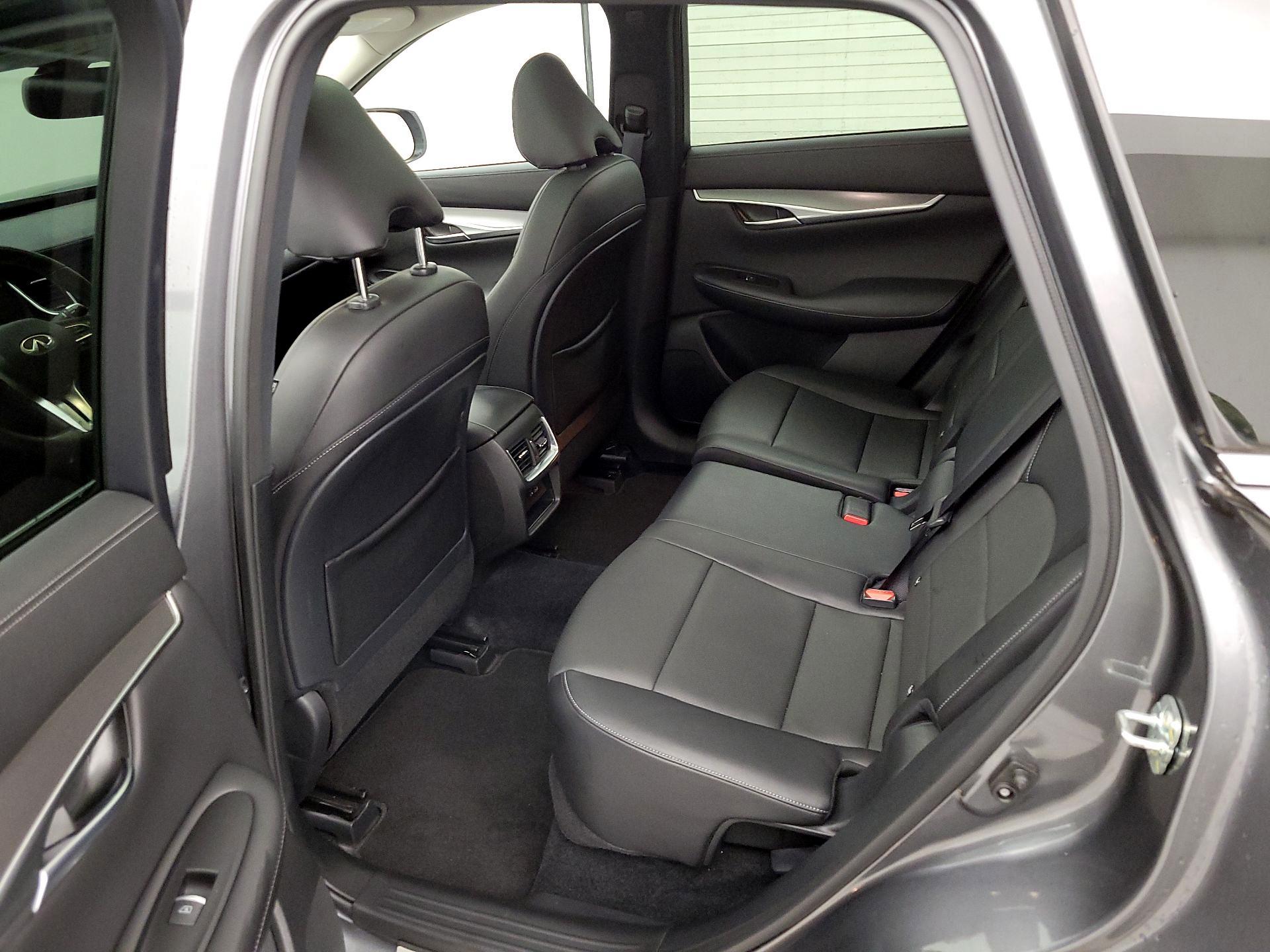 Thumbnail: 2022 INFINITI QX50 - 20