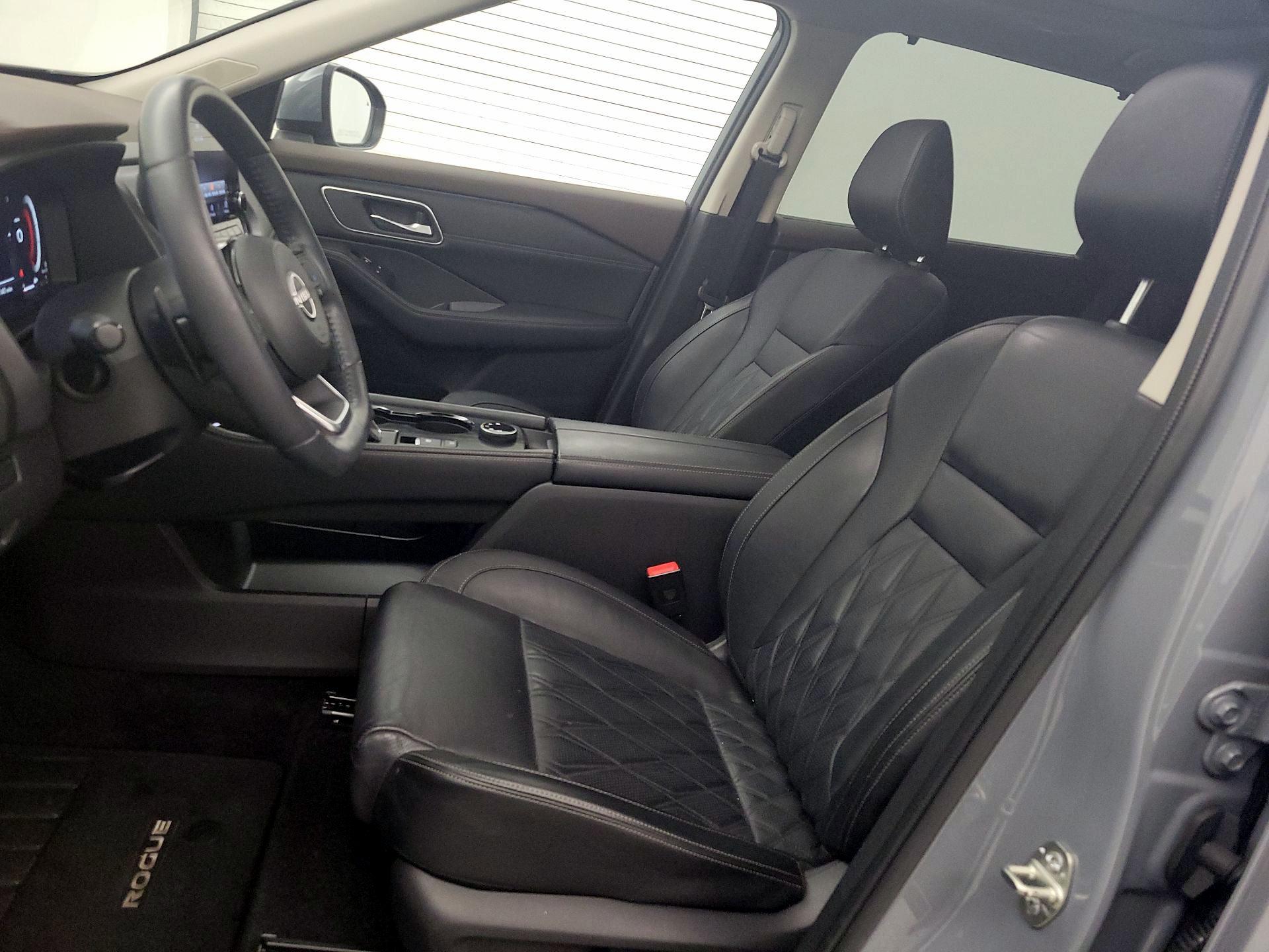 Thumbnail: 2023 Nissan Rogue - 11