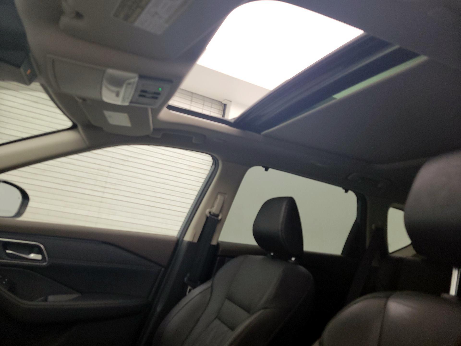 Thumbnail: 2023 Nissan Rogue - 19