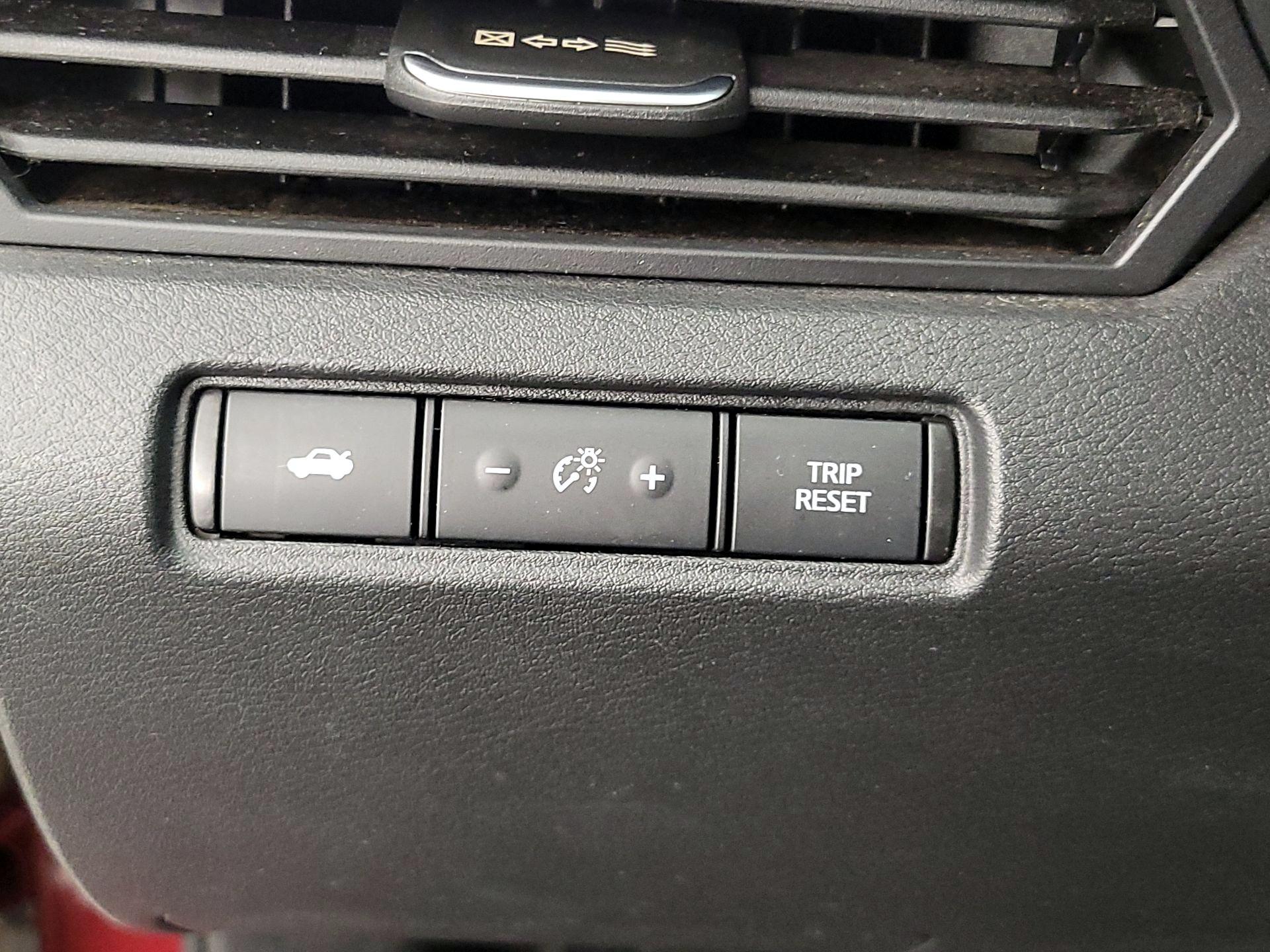 Thumbnail: 2022 Nissan Altima - 13