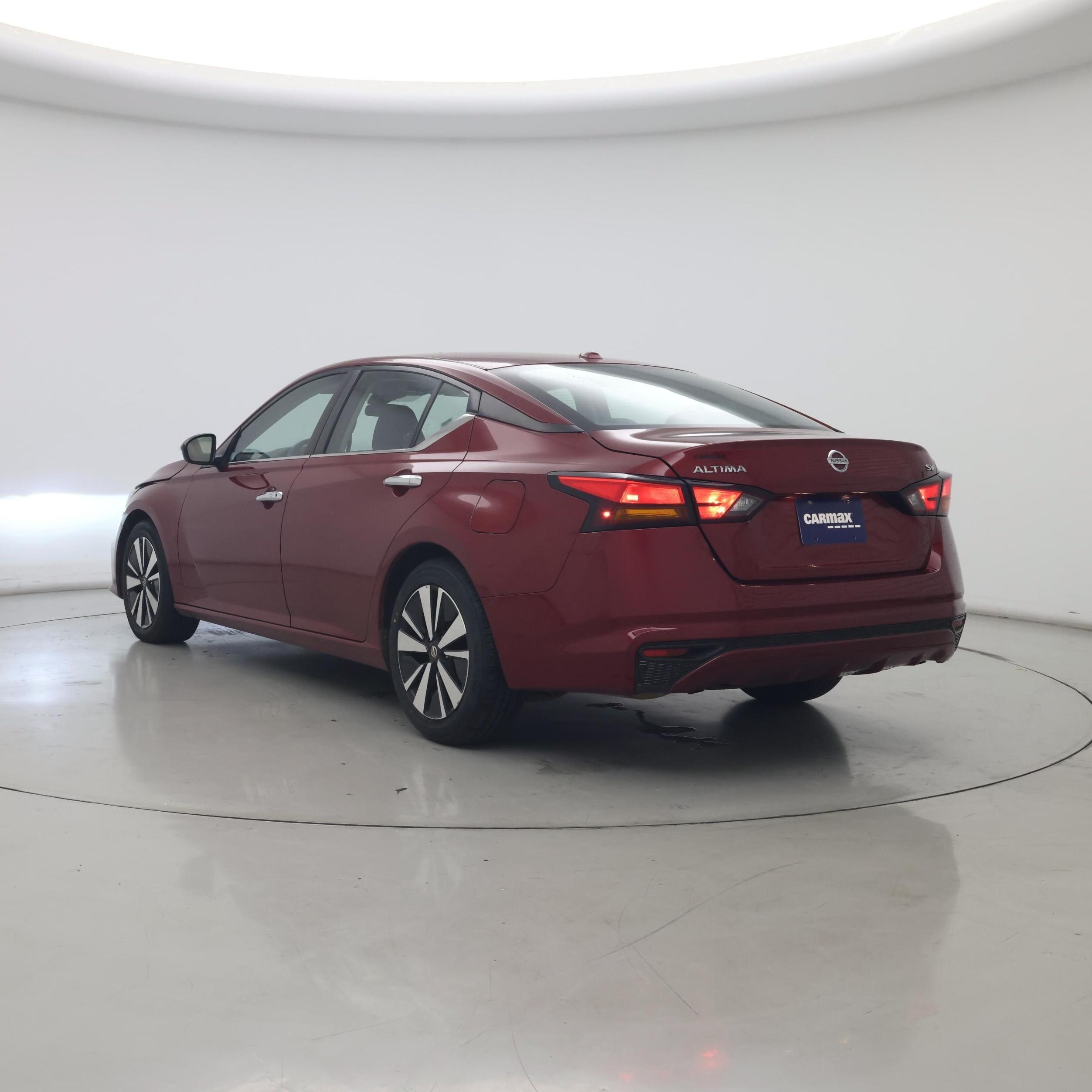 Thumbnail: 2022 Nissan Altima - 2