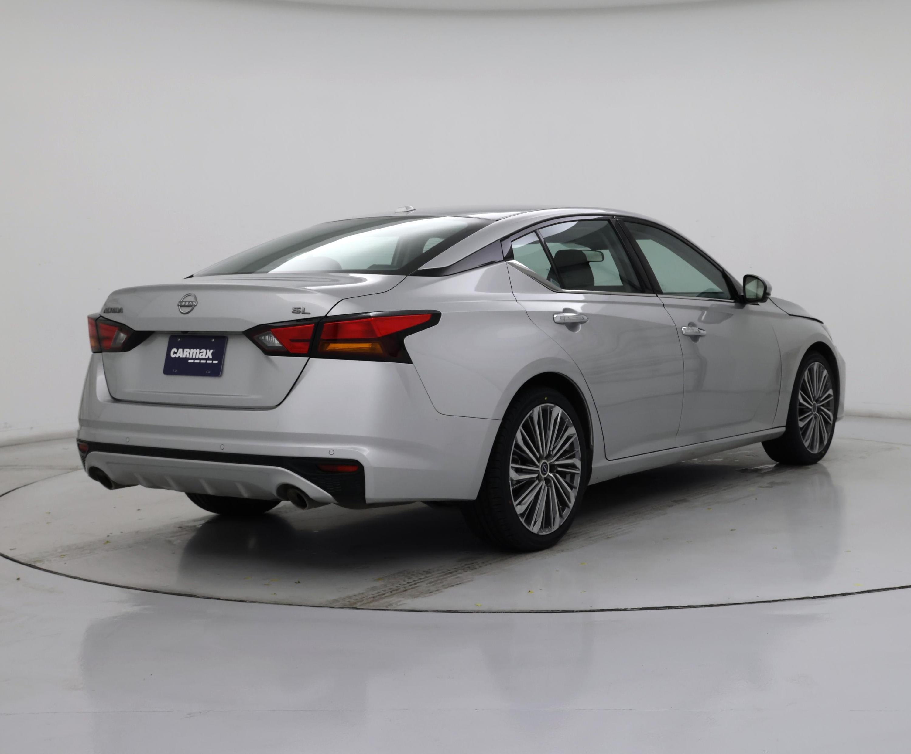 Thumbnail: 2023 Nissan Altima - 8