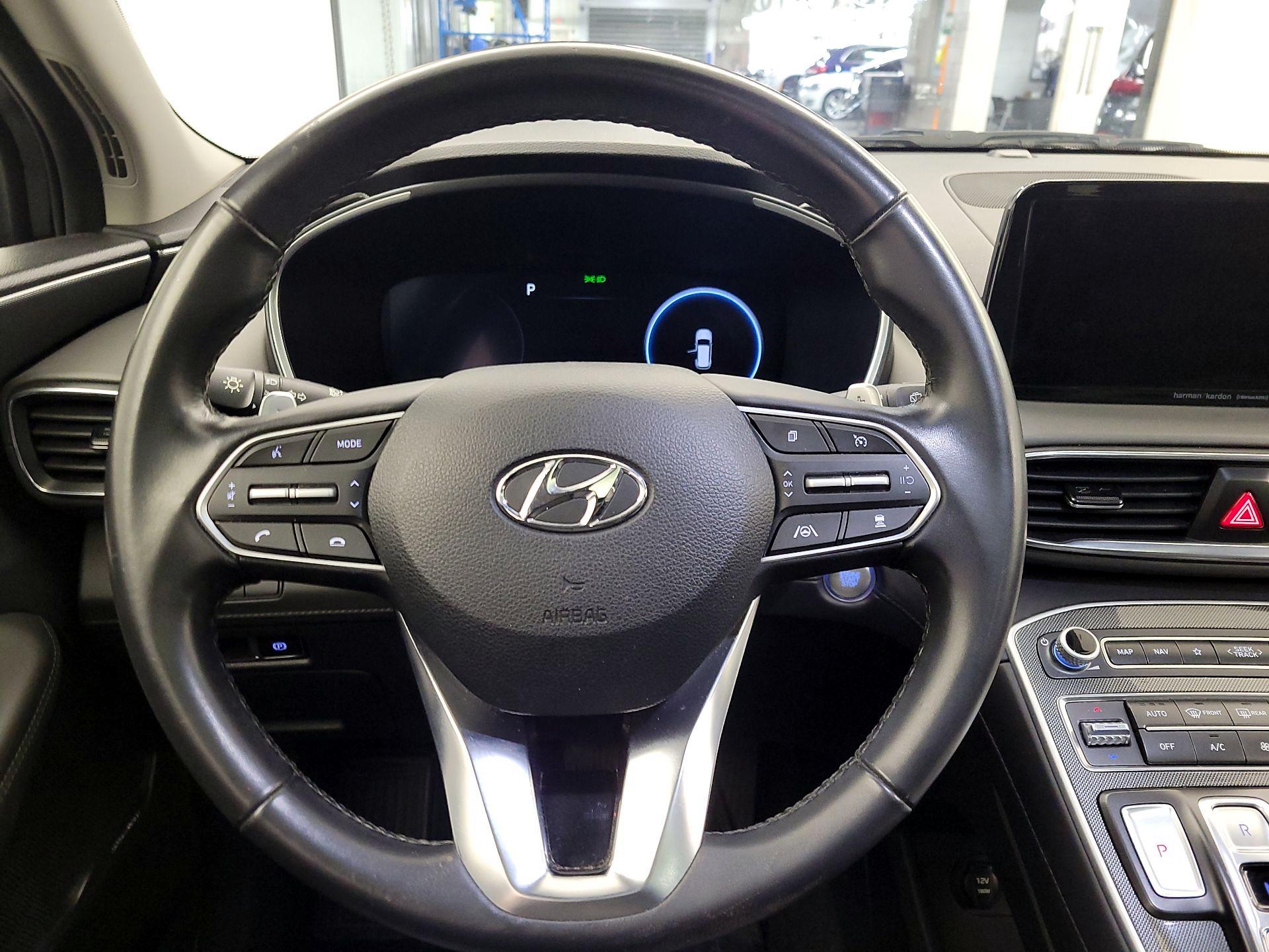 Thumbnail: 2023 Hyundai Santa Fe - 10