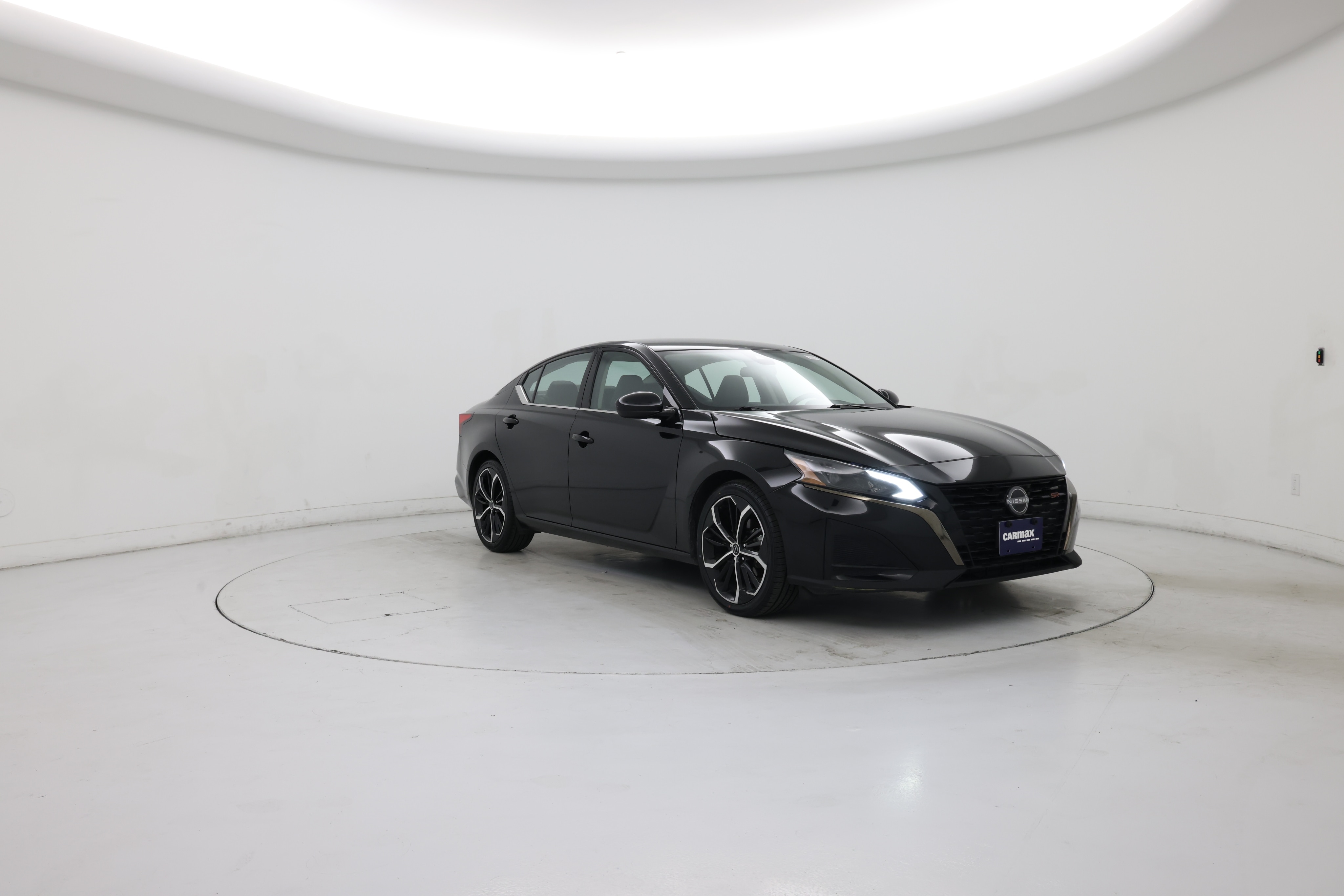 Thumbnail: 2023 Nissan Altima - 1