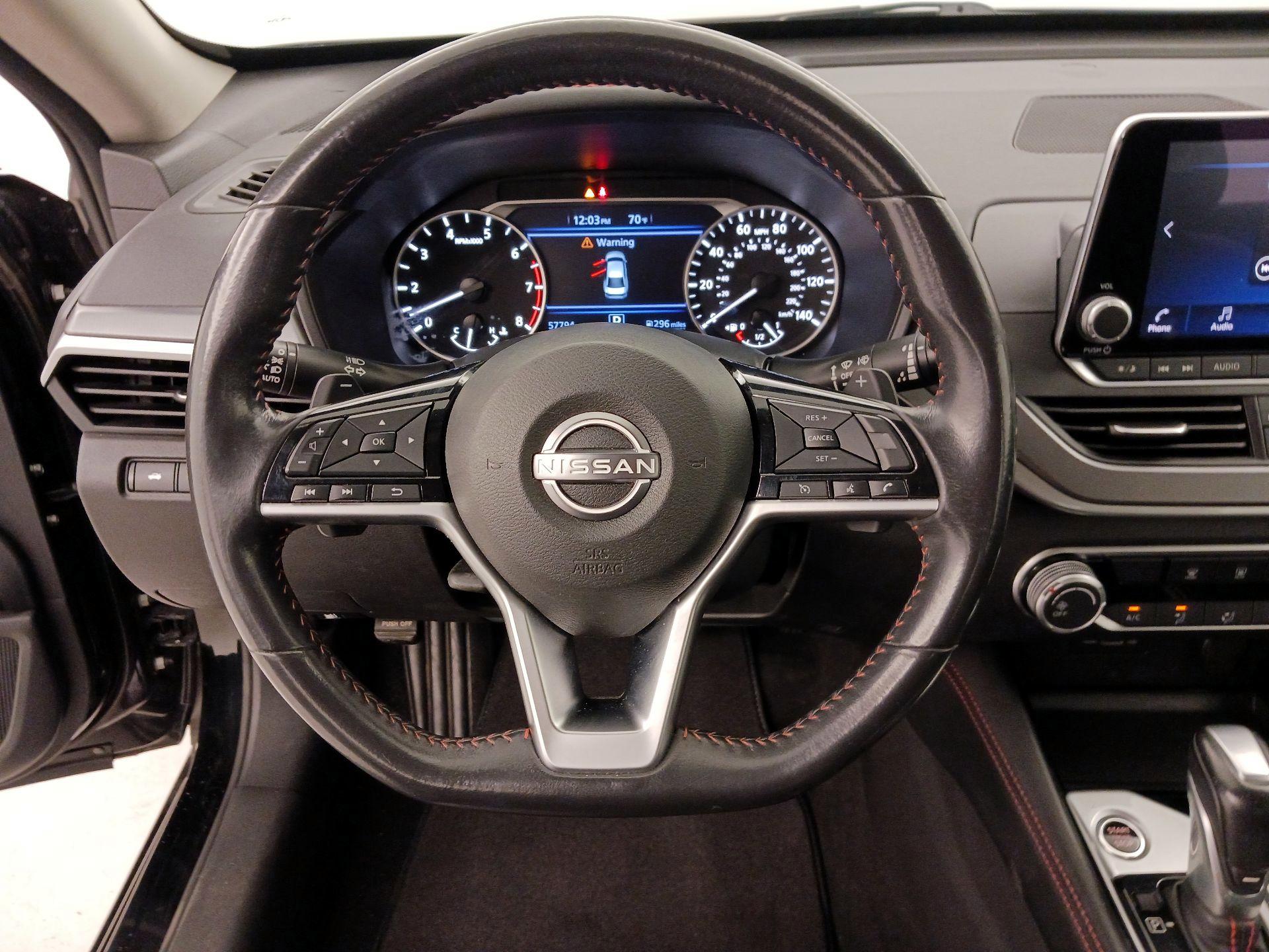 Thumbnail: 2023 Nissan Altima - 10