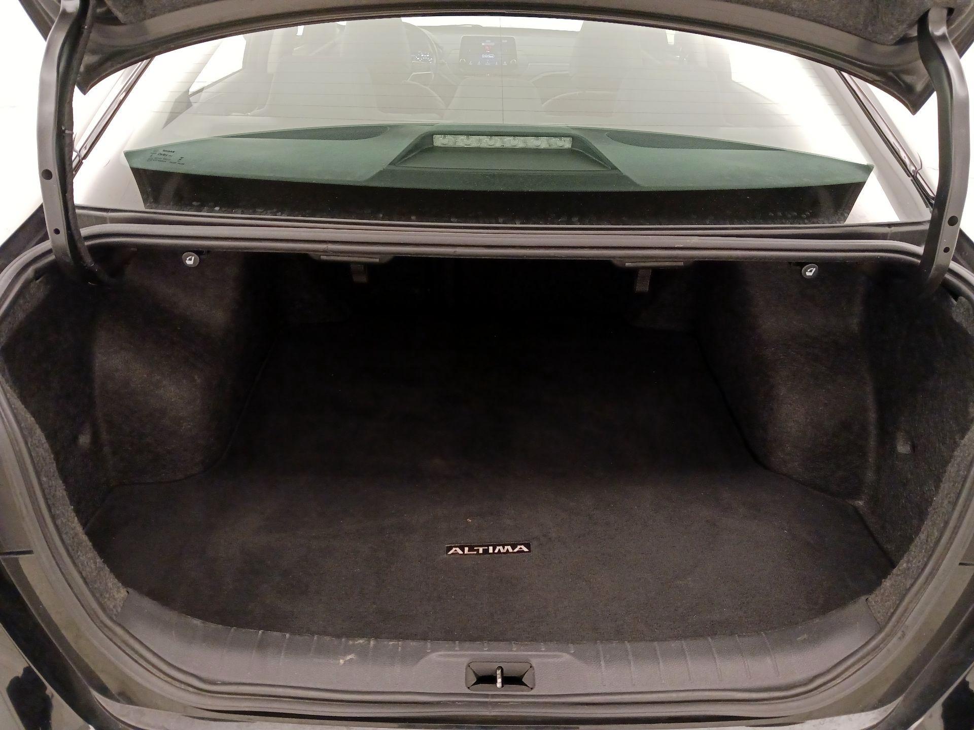 Thumbnail: 2023 Nissan Altima - 20