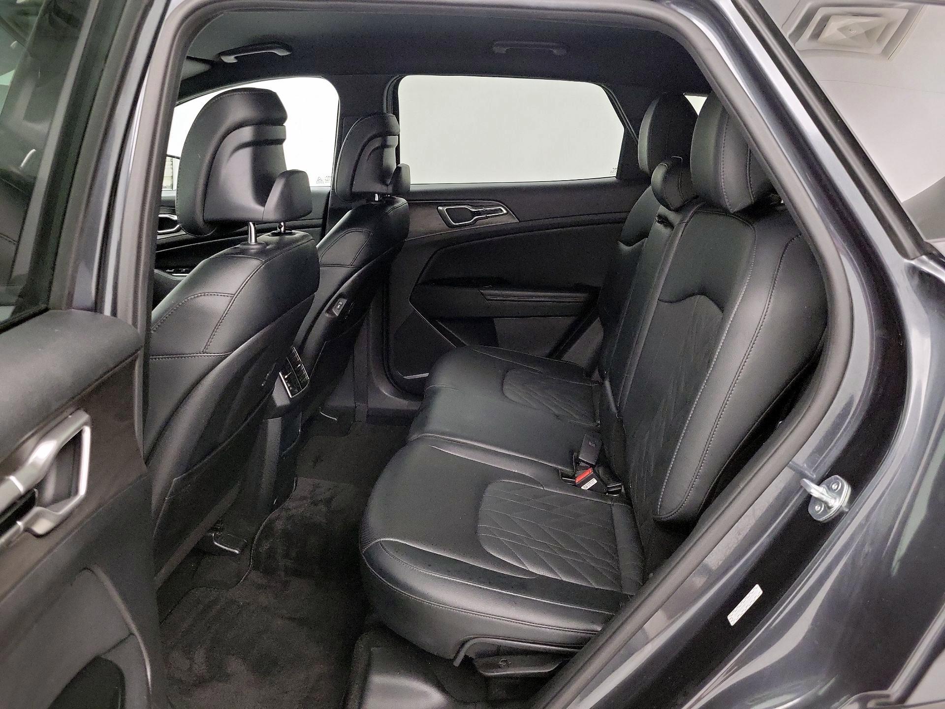 Thumbnail: 2023 Kia Sportage - 20